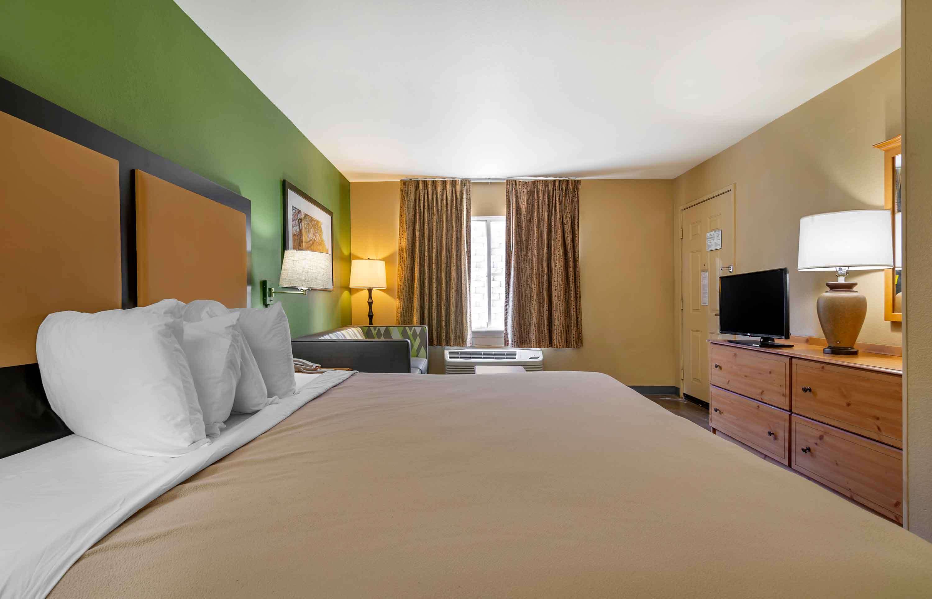 Extended Stay America Kansas City Shawnee Mission