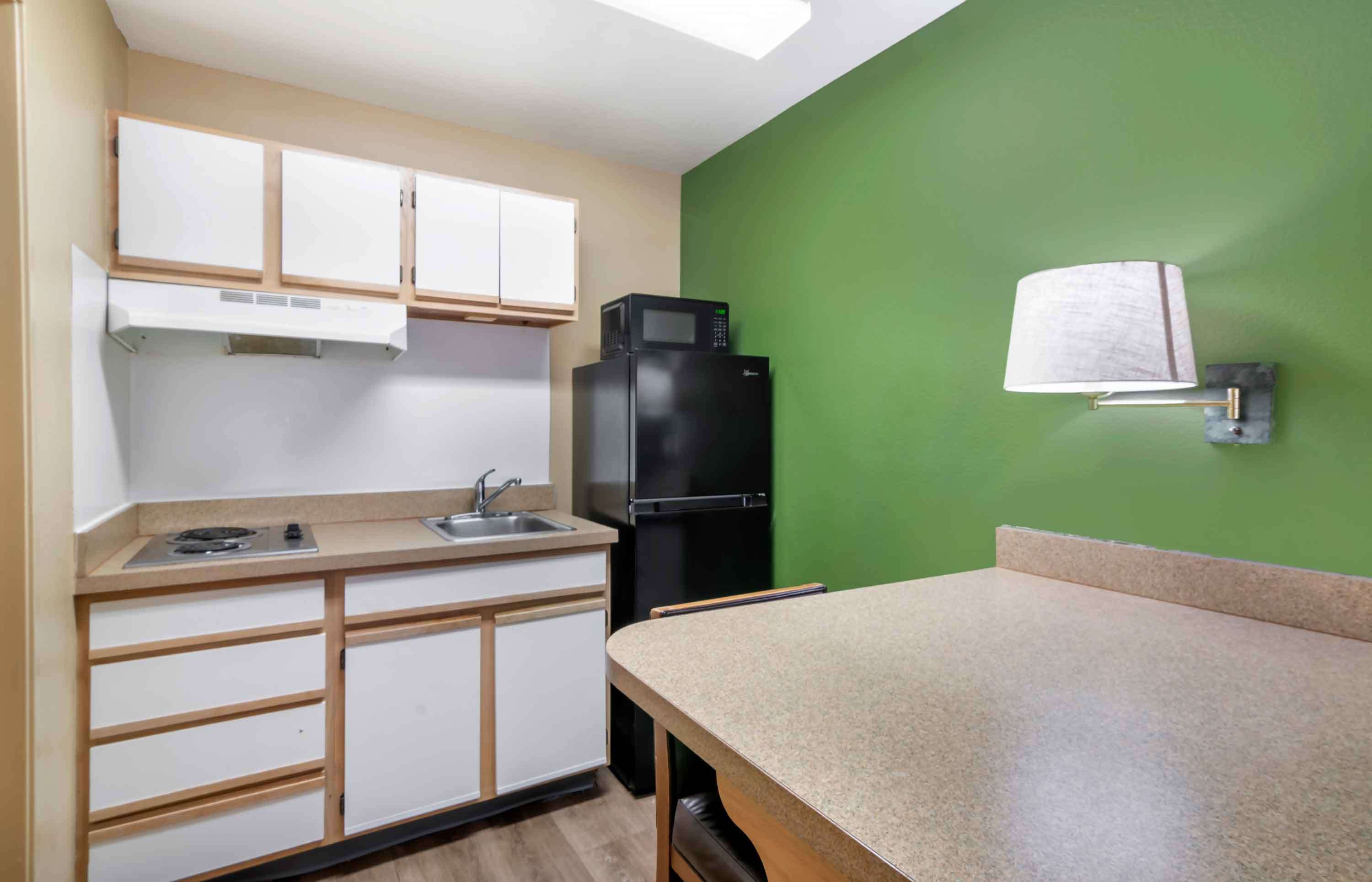 Extended Stay America Kansas City Shawnee Mission