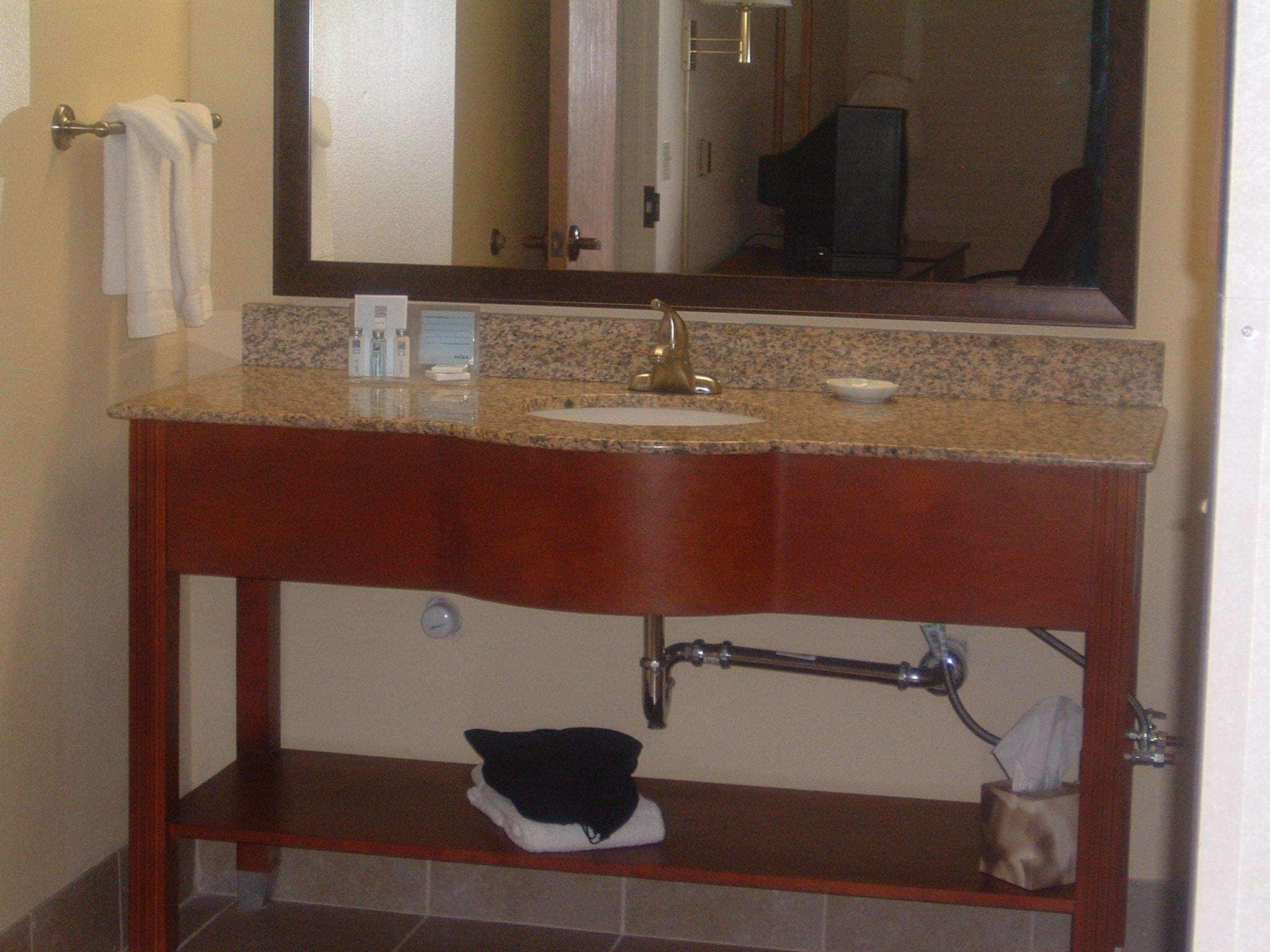 Hampton Inn & Suites Kansas City/Merriam