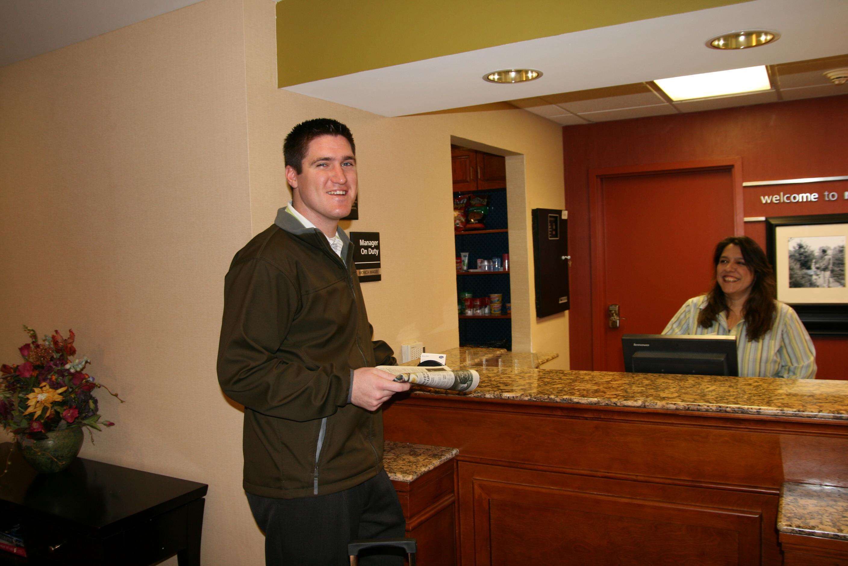 Hampton Inn & Suites Kansas City/Merriam