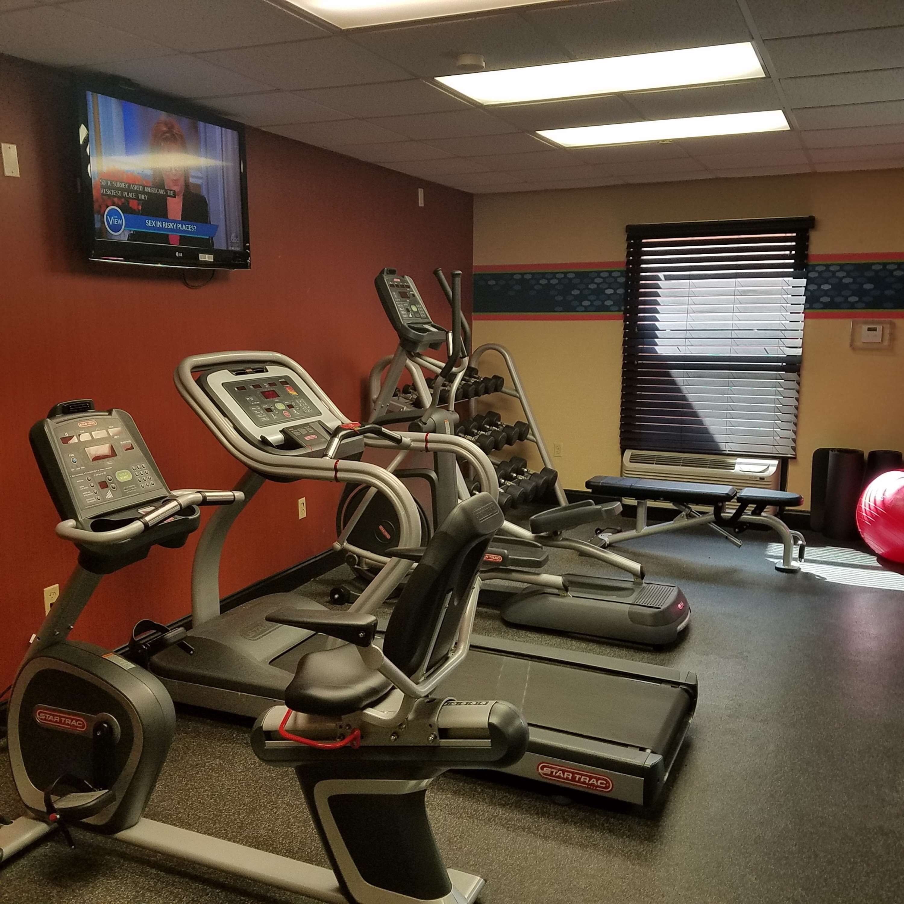 Hampton Inn & Suites Kansas City/Merriam
