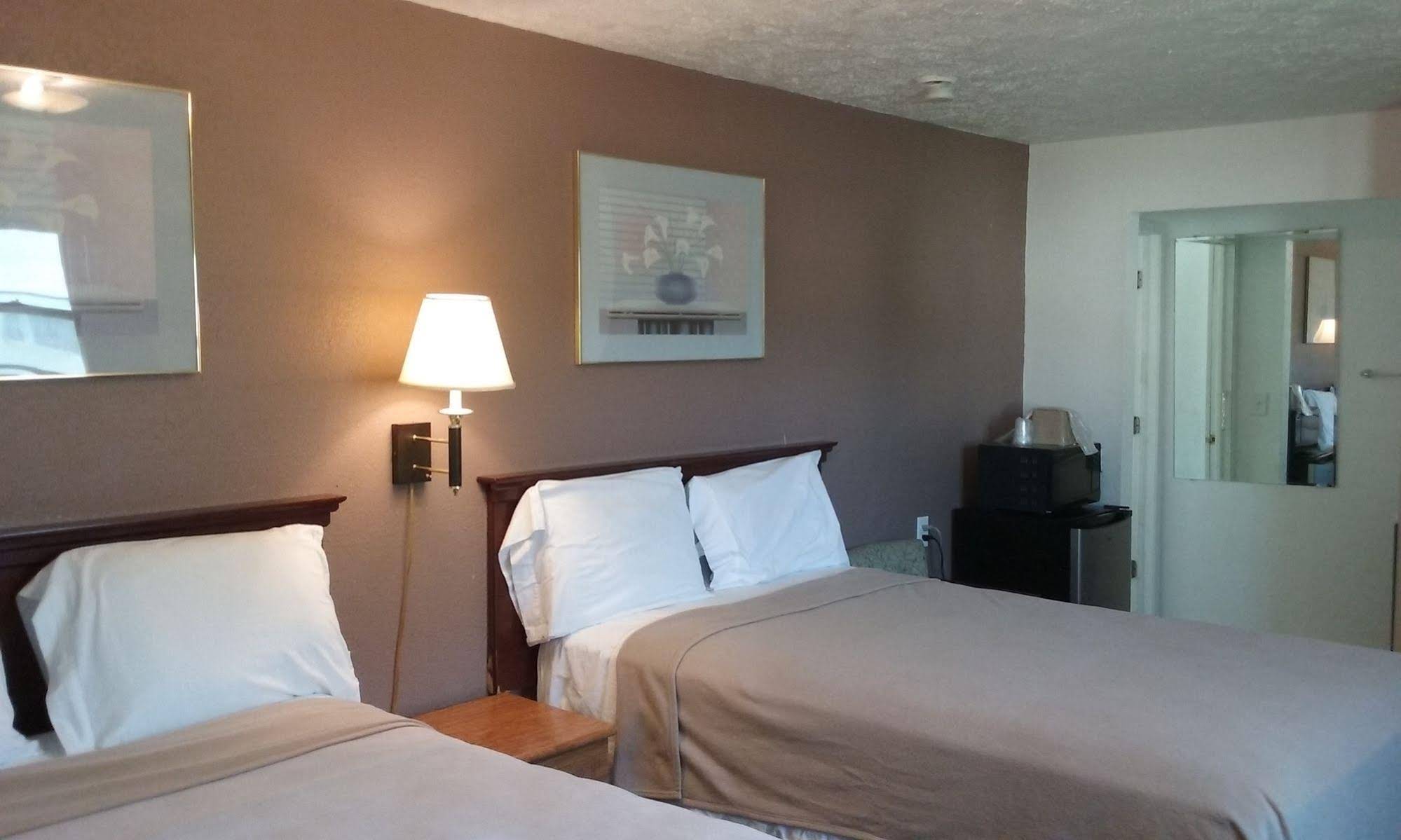 Super 54 Inn