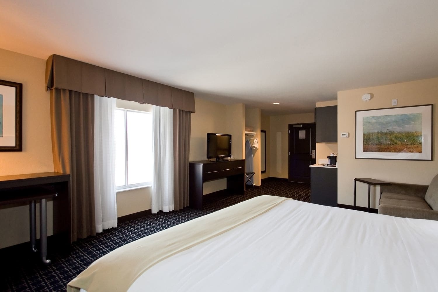 Holiday Inn Express Hotel & Suites Newton