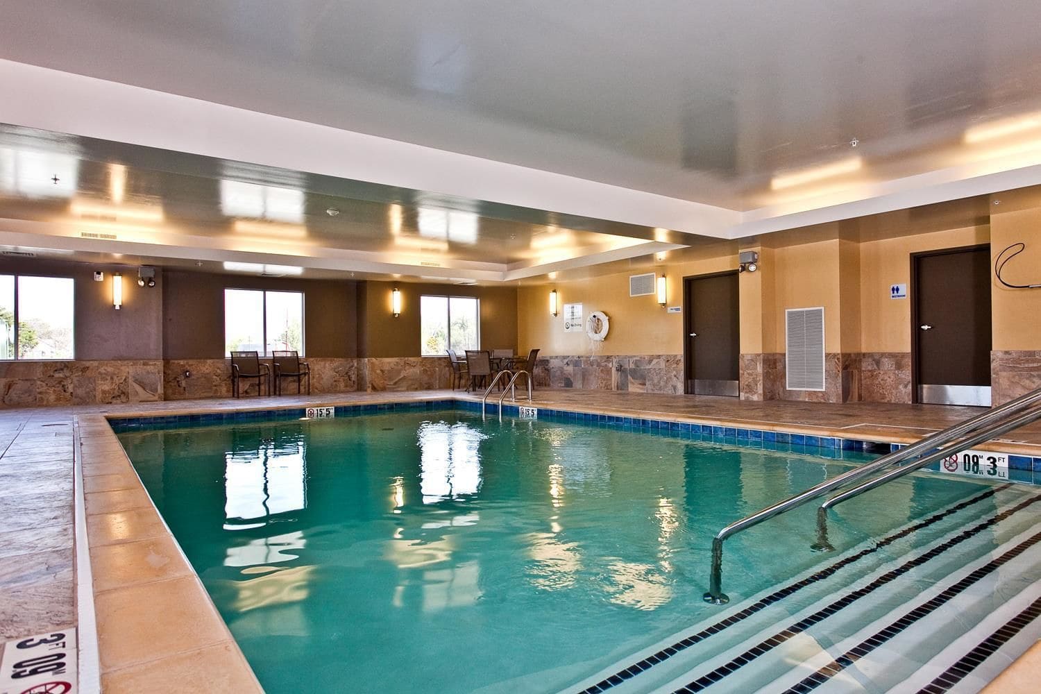 Holiday Inn Express Hotel & Suites Newton