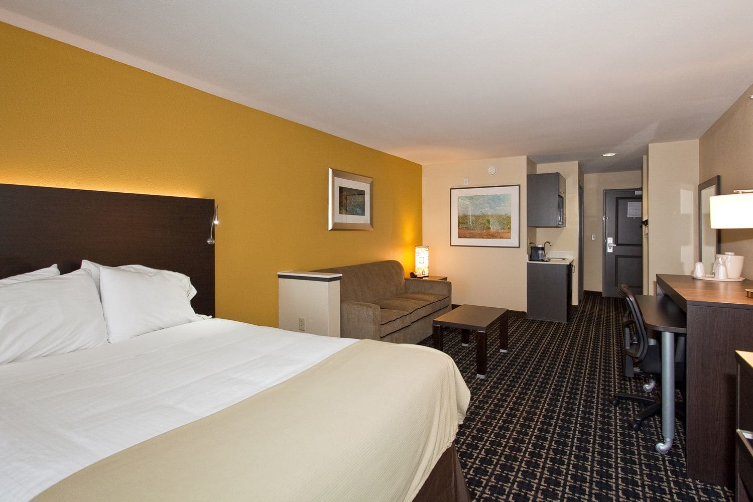 Holiday Inn Express Hotel & Suites Newton