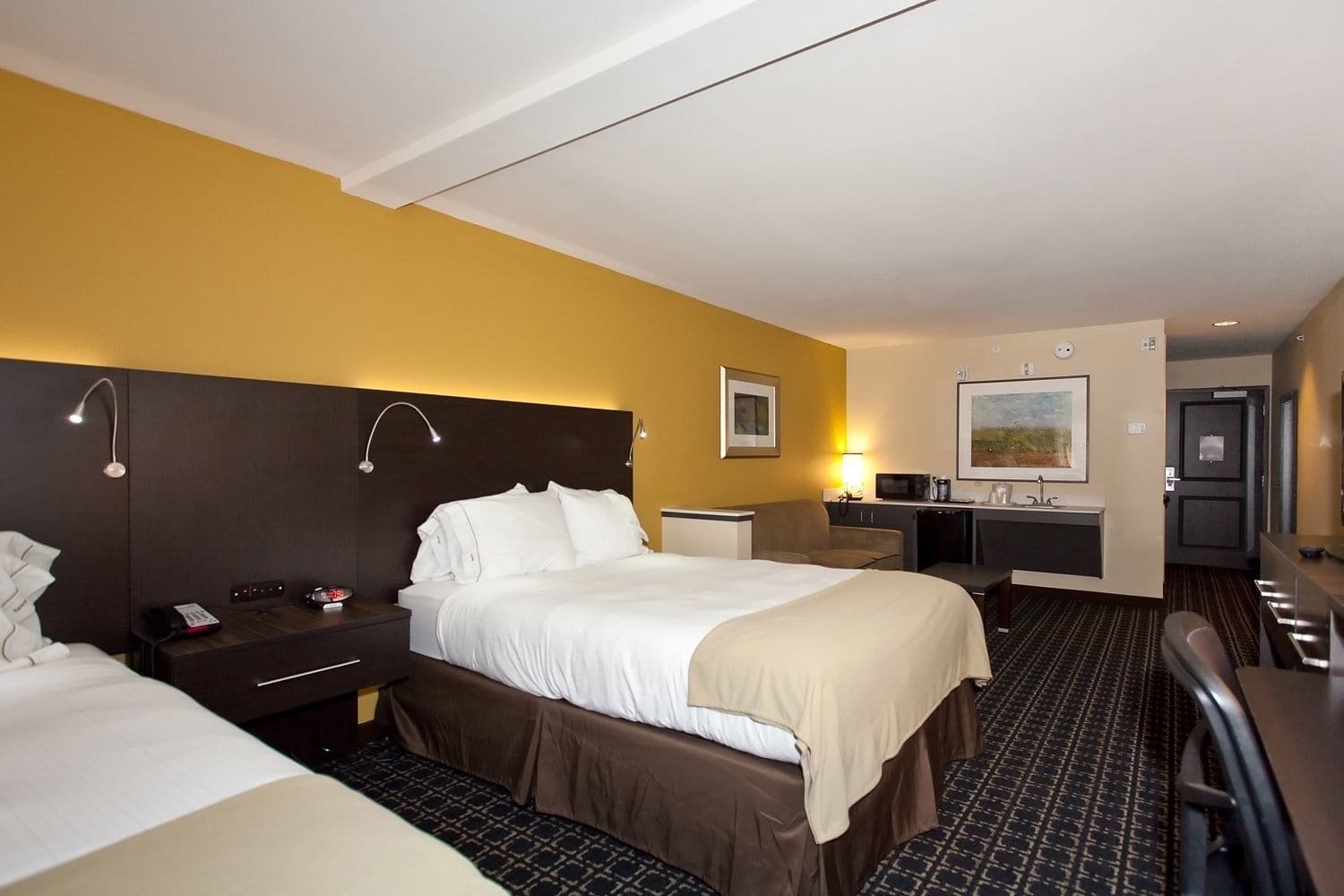 Holiday Inn Express Hotel & Suites Newton
