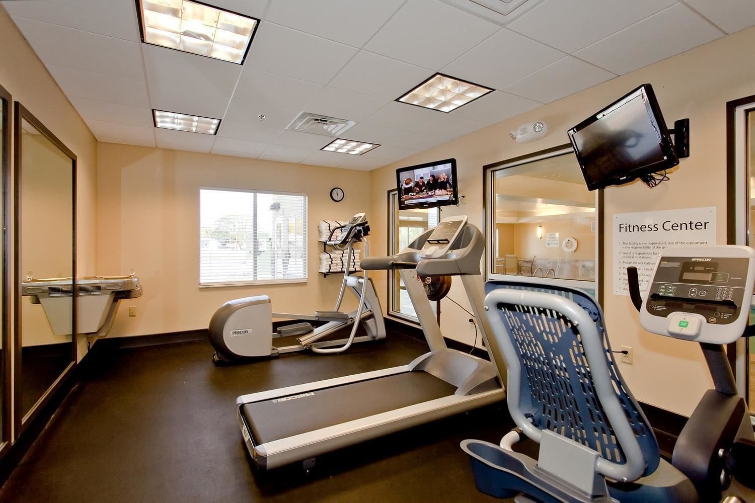 Holiday Inn Express Hotel & Suites Newton