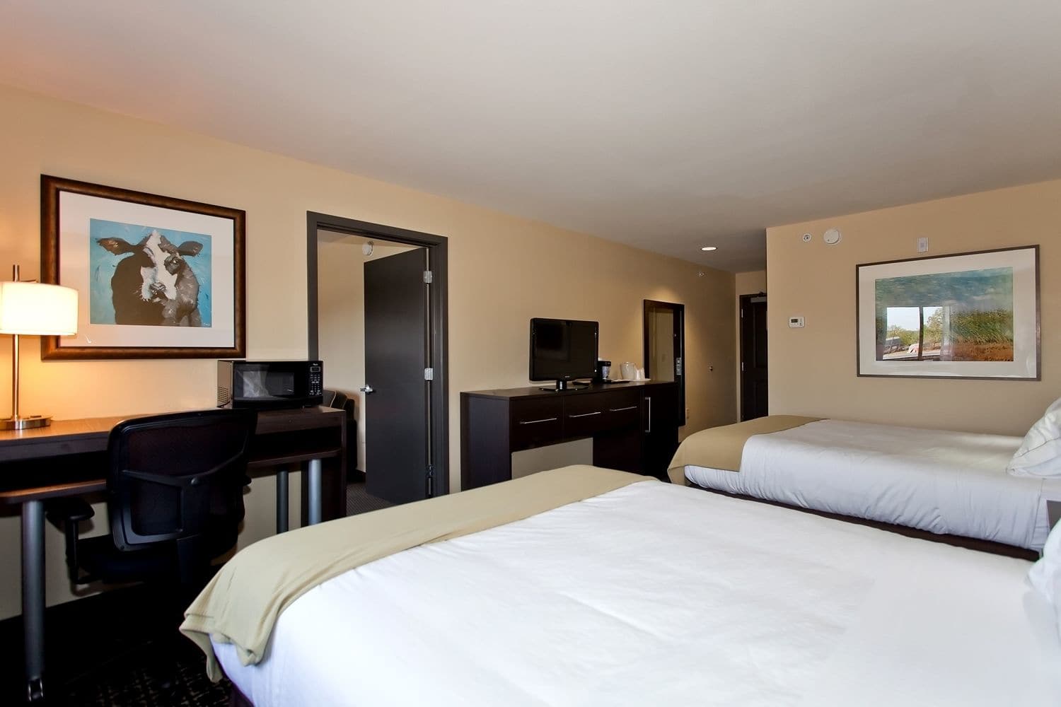 Holiday Inn Express Hotel & Suites Newton