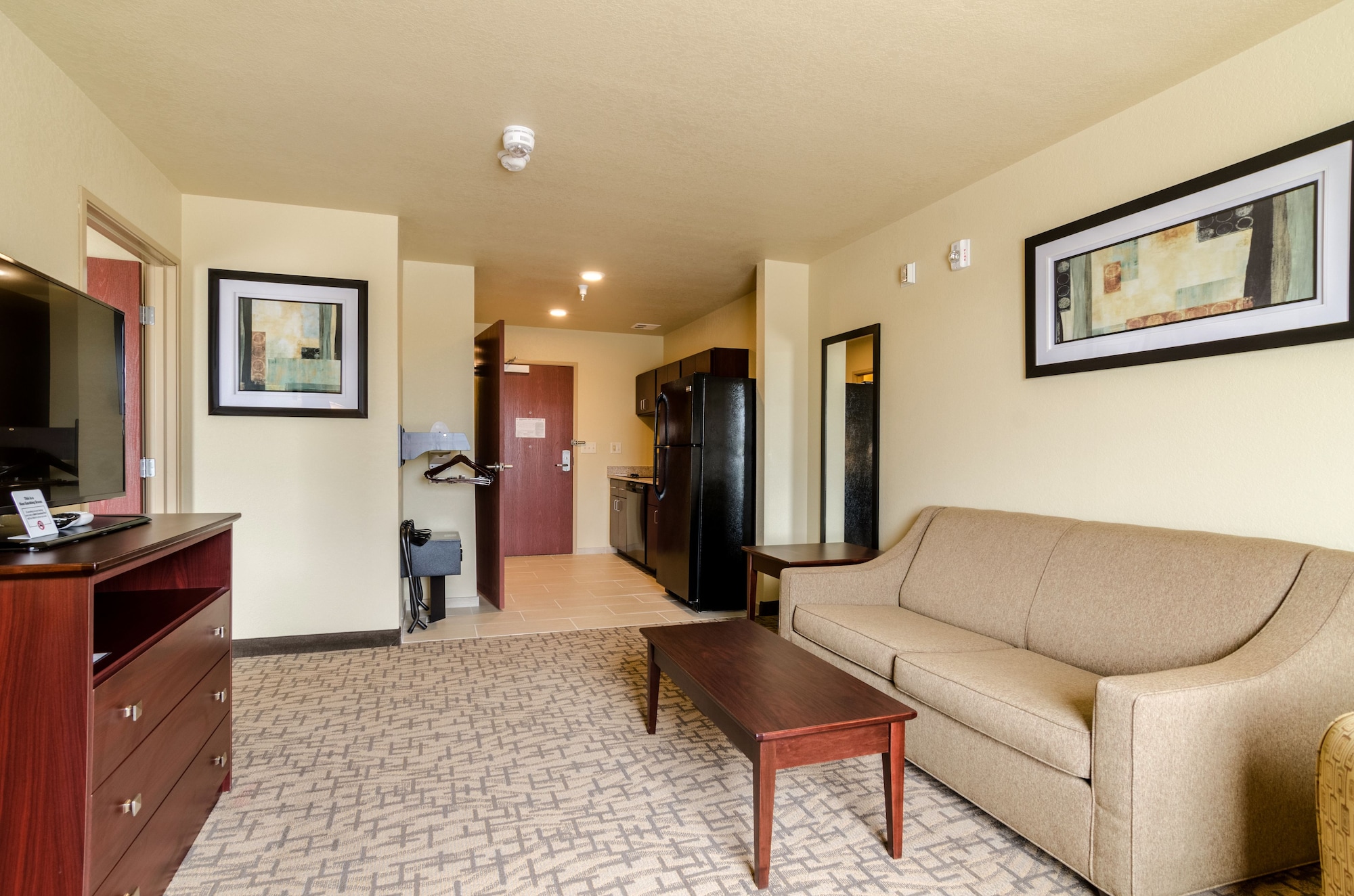 Cobblestone Inn & Suites - Oberlin