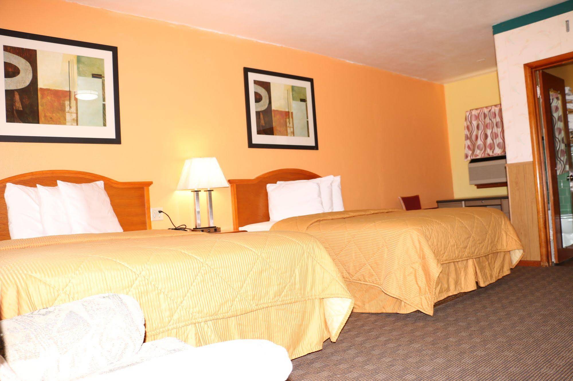 Frontier Motel