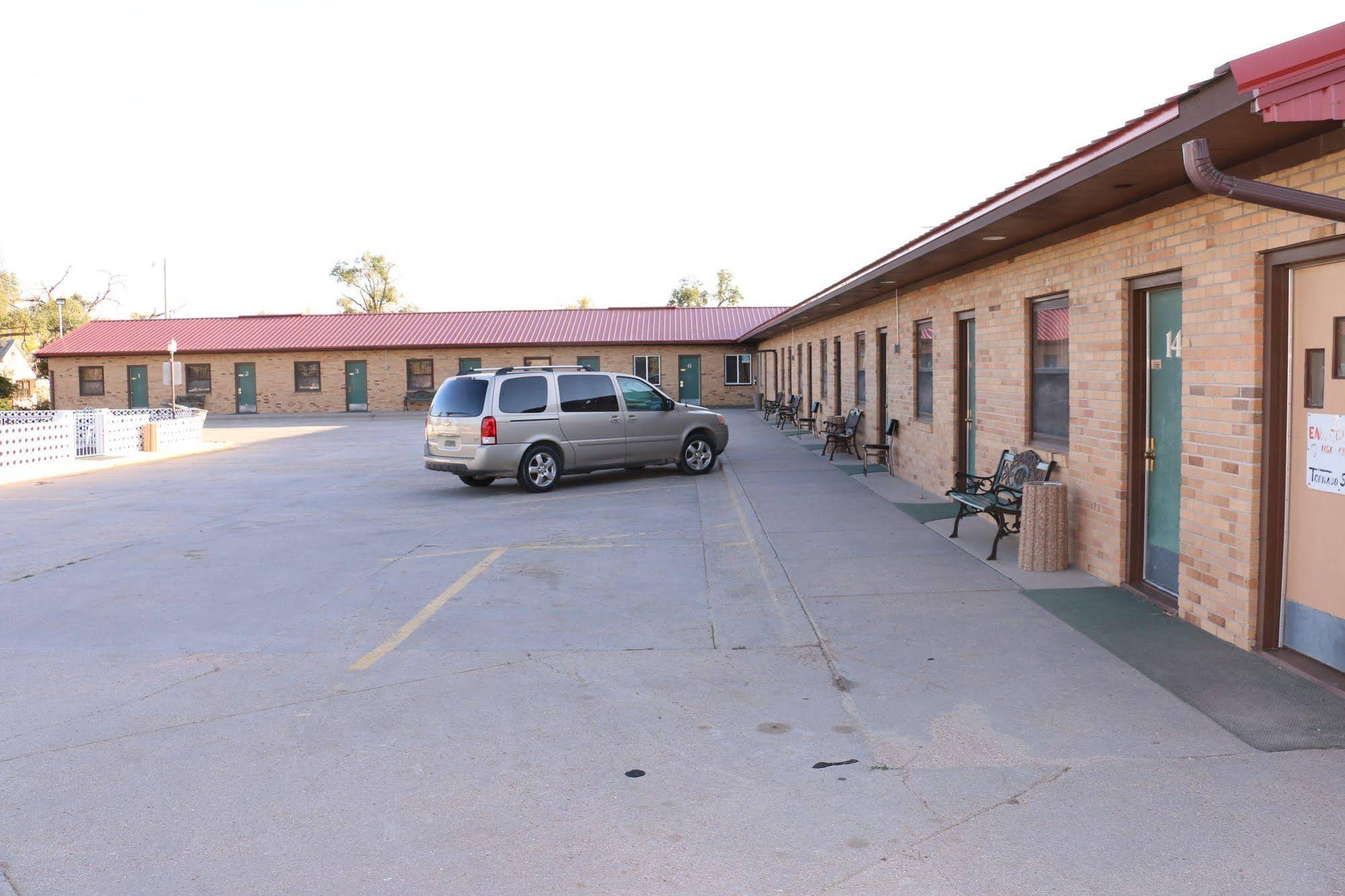 Frontier Motel