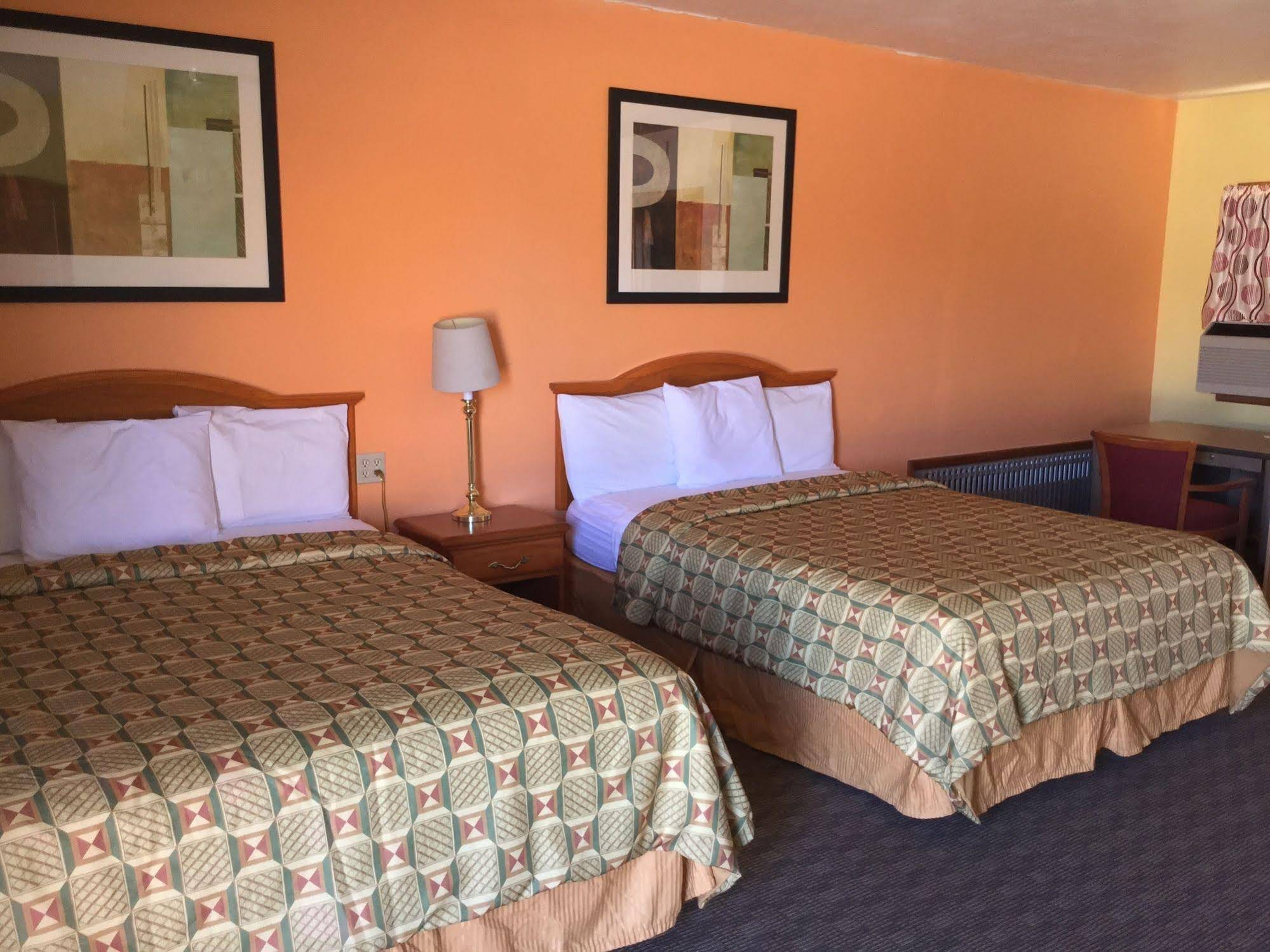 Frontier Motel