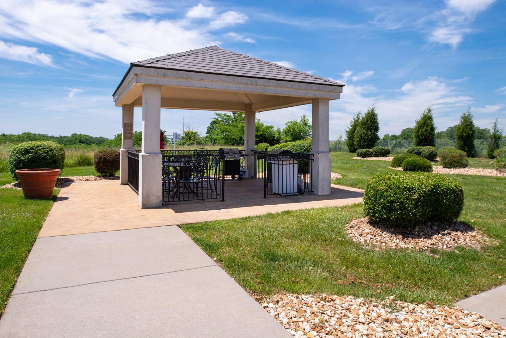 Candlewood Suites Olathe - Kansas City Area