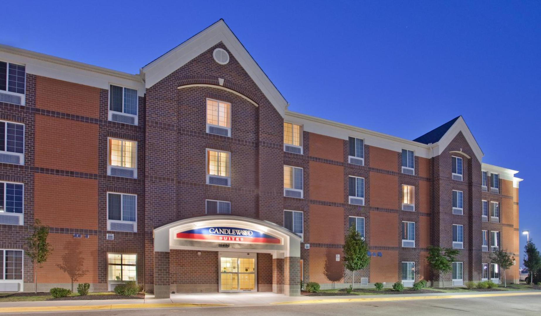 Candlewood Suites Olathe - Kansas City Area