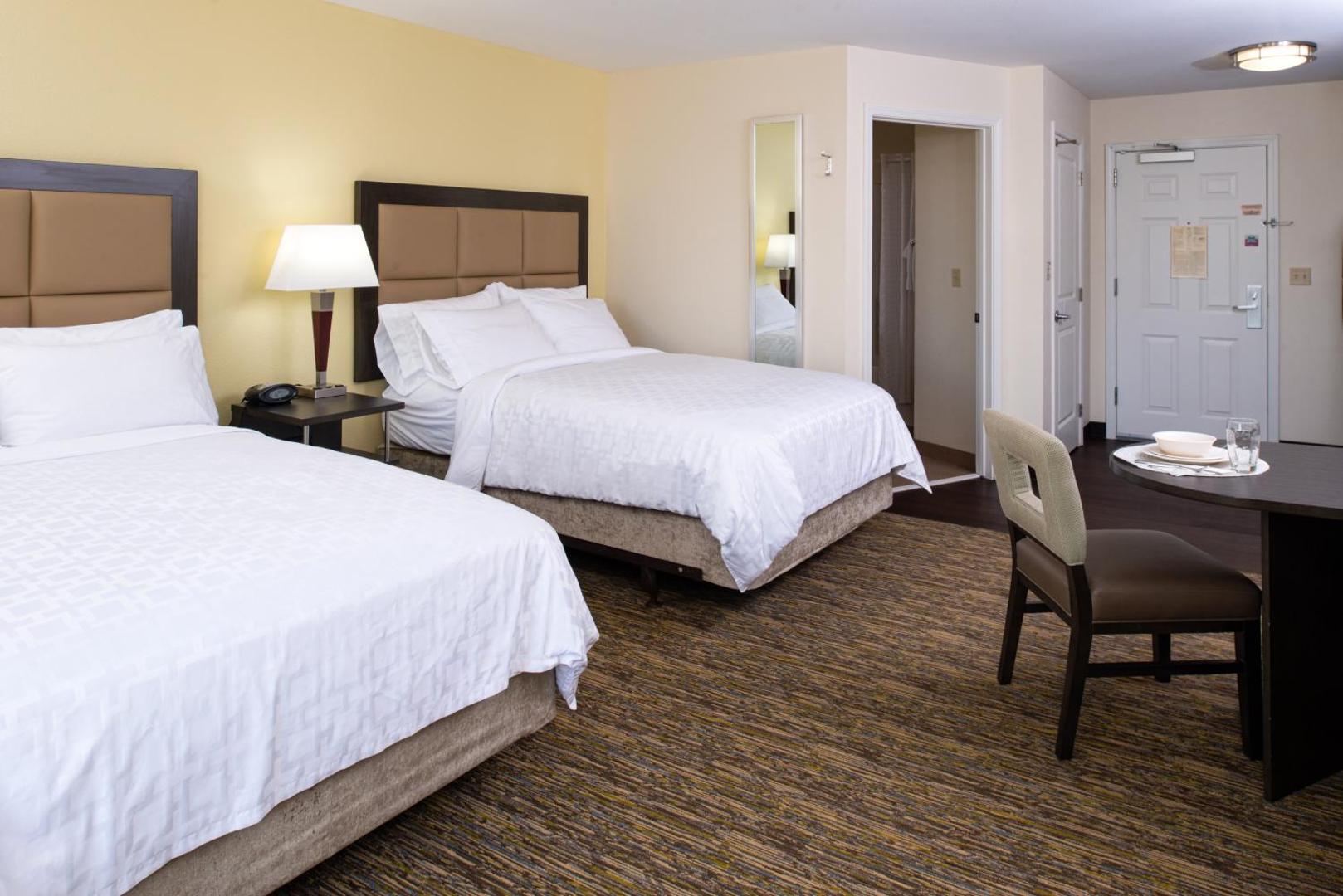 Candlewood Suites Olathe - Kansas City Area