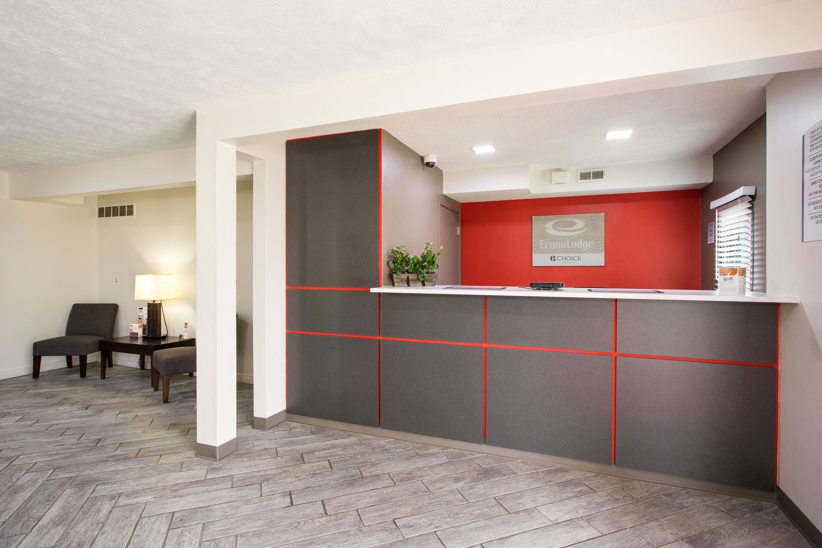 Red Lion Inn & Suites Olathe Kansas City