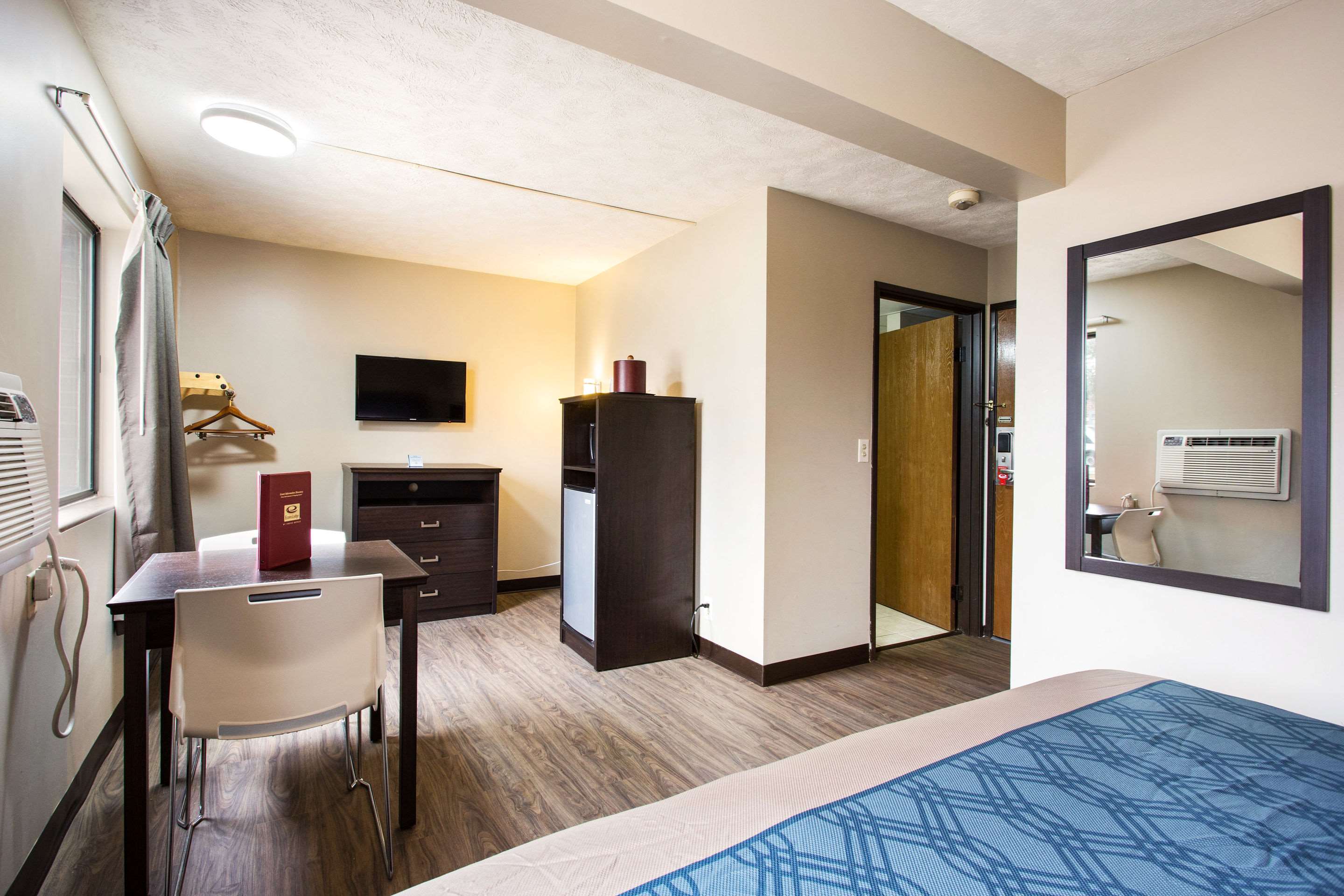 Red Lion Inn & Suites Olathe Kansas City