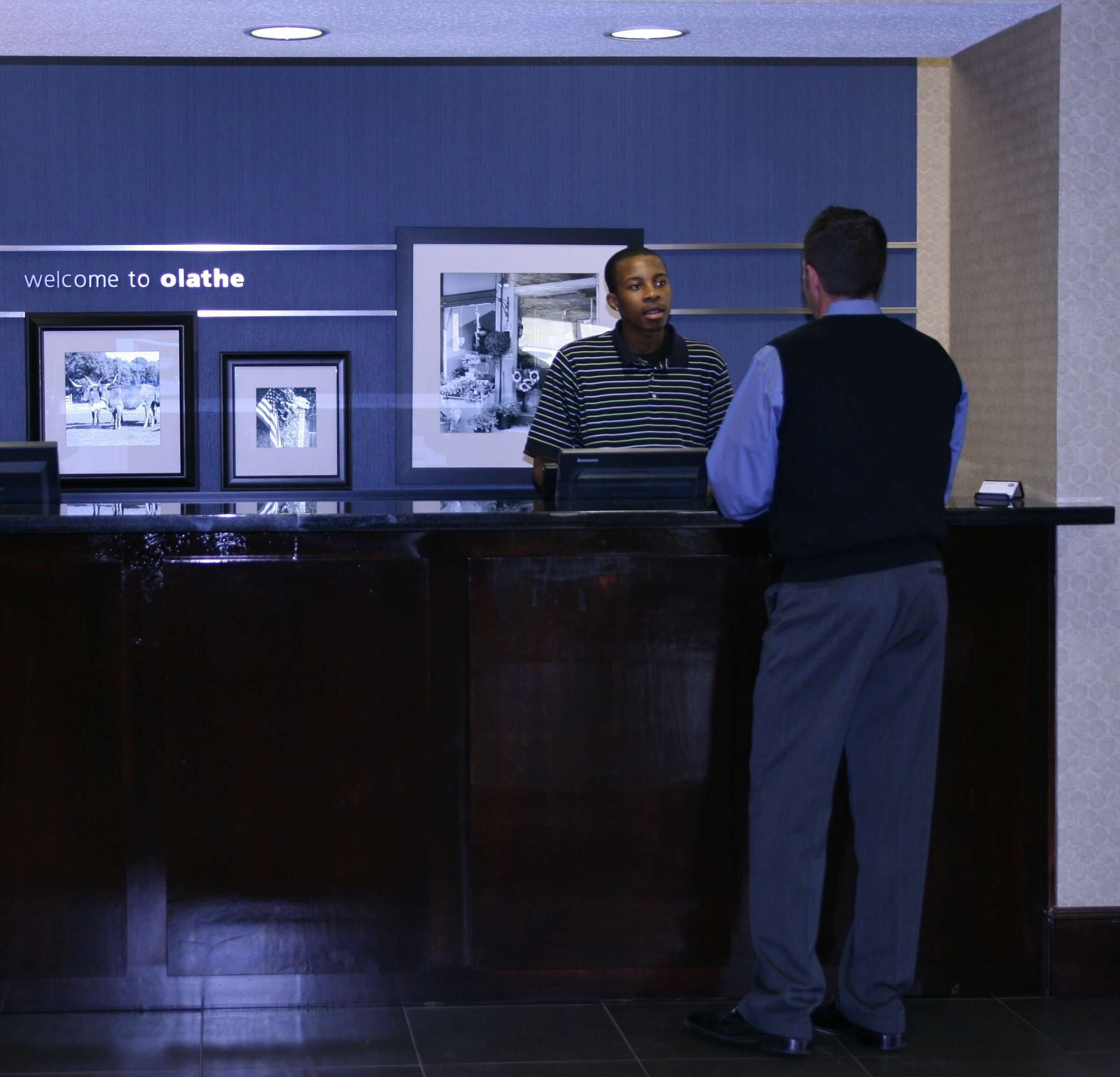Hampton Inn Olathe