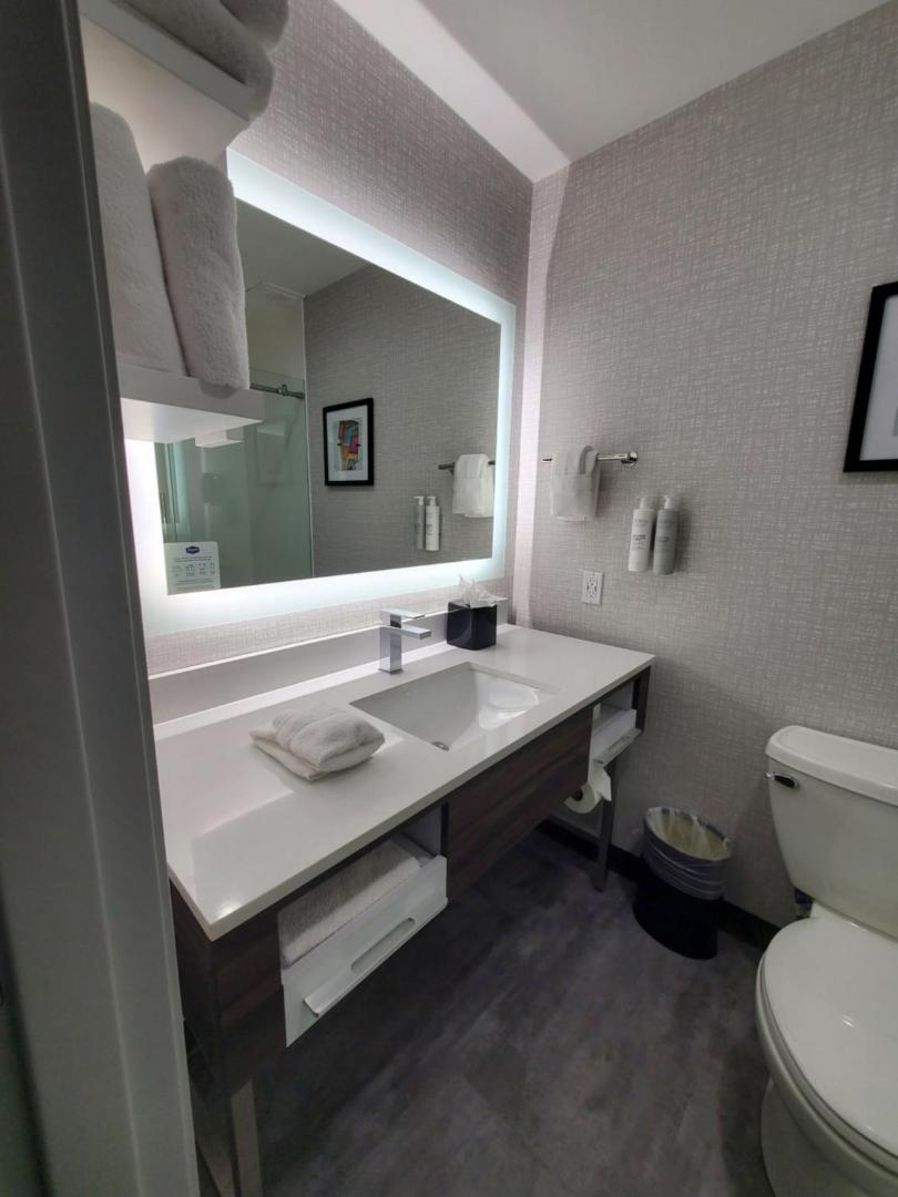Hampton Inn Olathe