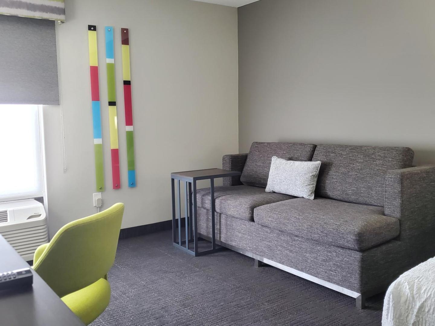 Hampton Inn Olathe