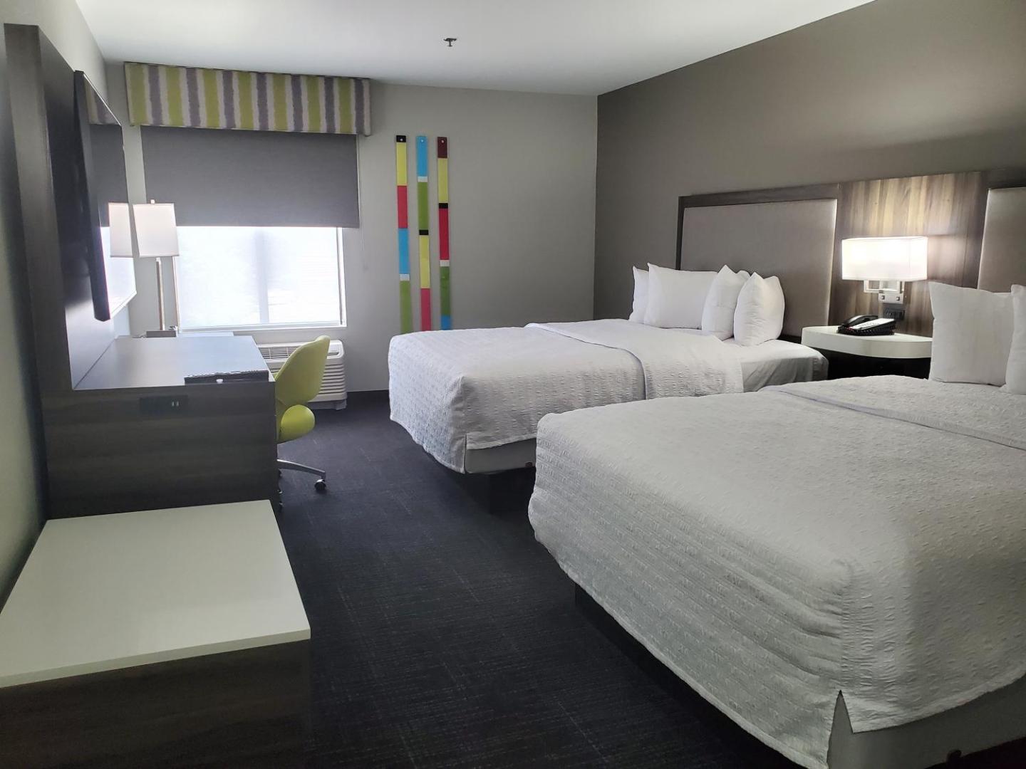 Hampton Inn Olathe