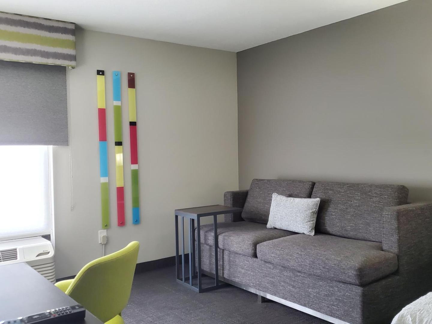 Hampton Inn Olathe