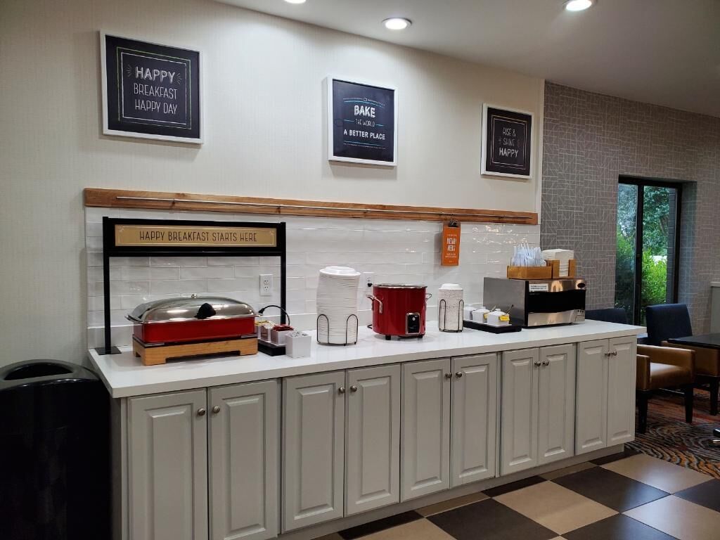 Hampton Inn Olathe