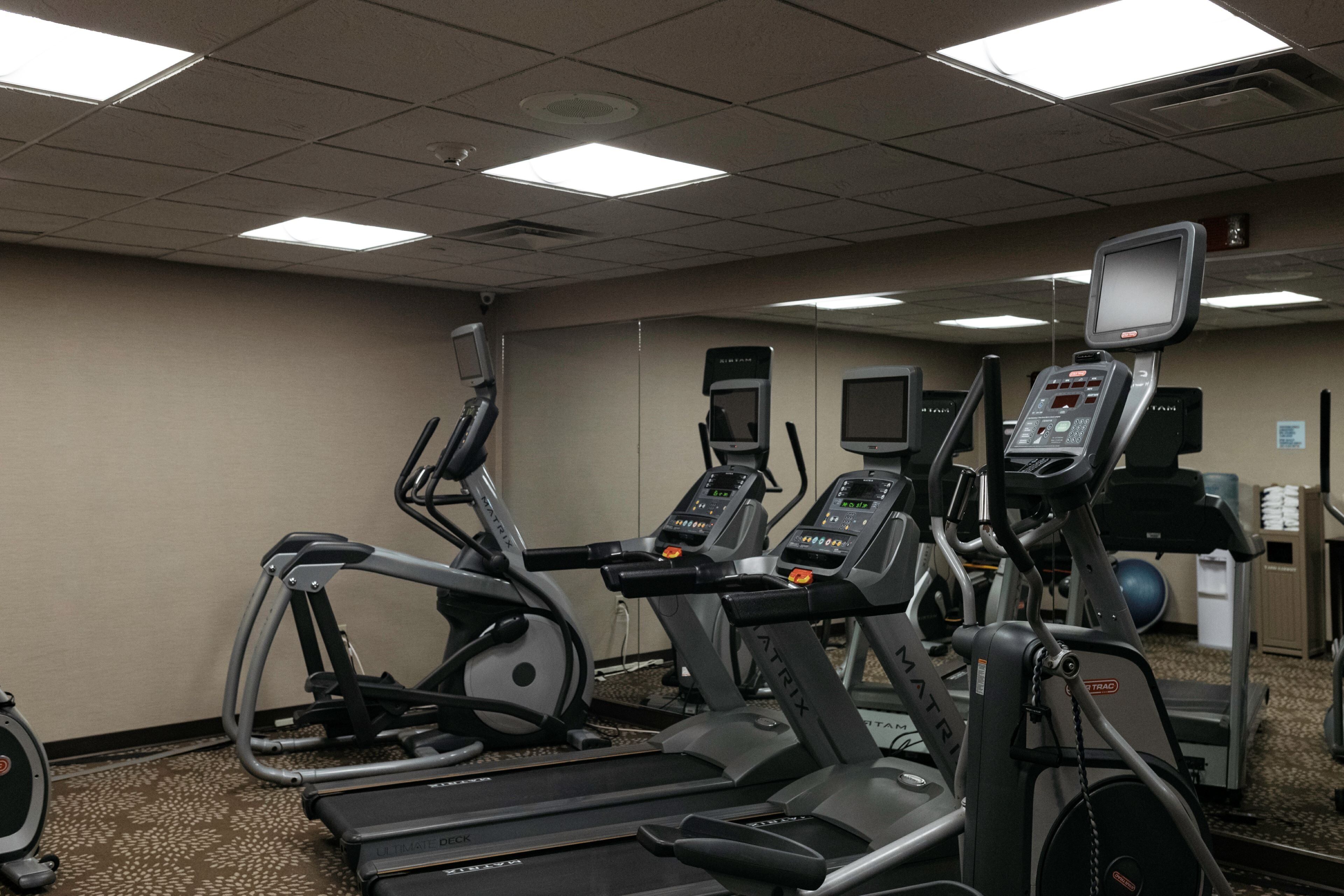 Holiday Inn Express & Suites Olathe North