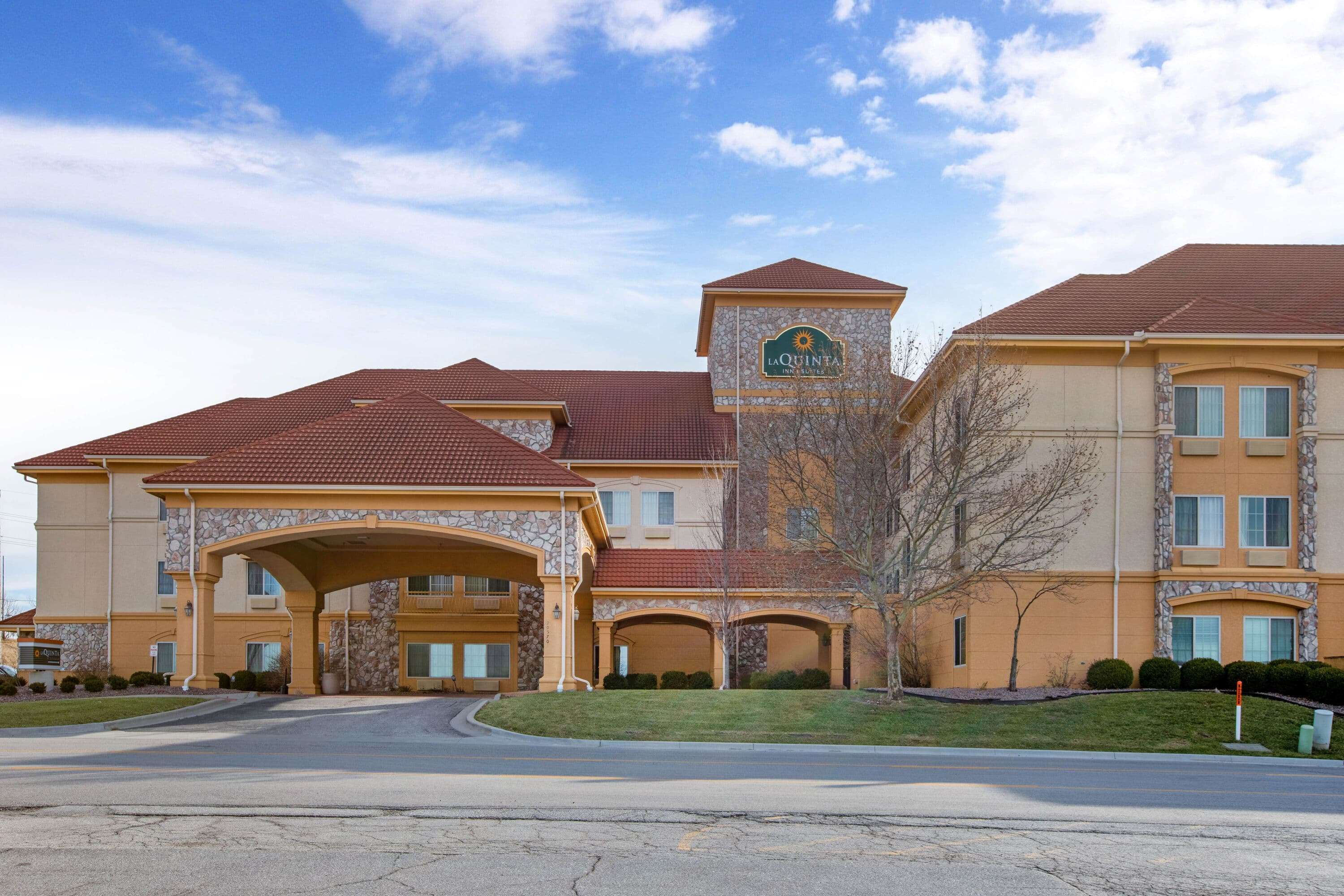 La Quinta Inn & Suites by Wyndham Olathe