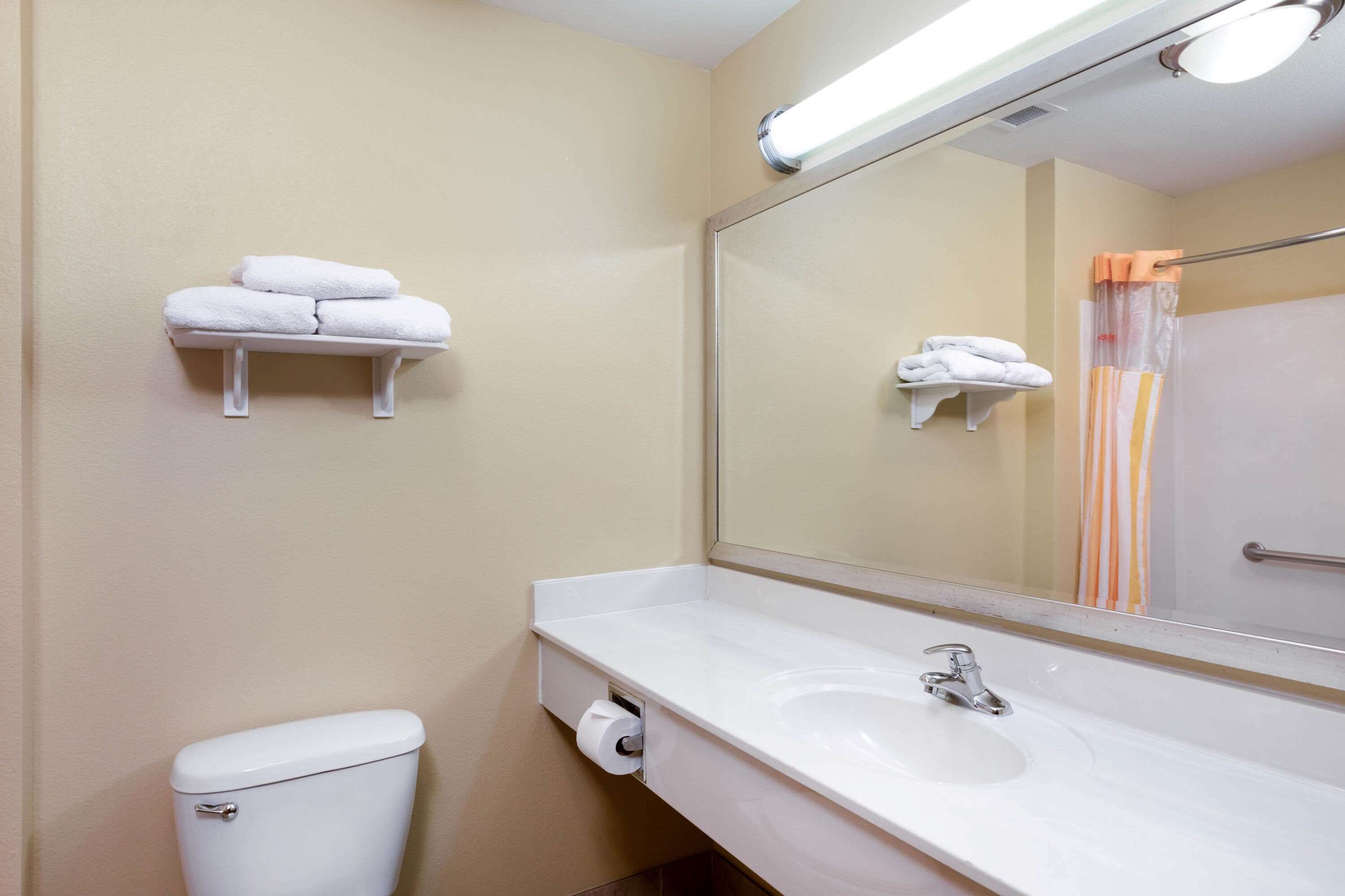La Quinta Inn & Suites by Wyndham Olathe