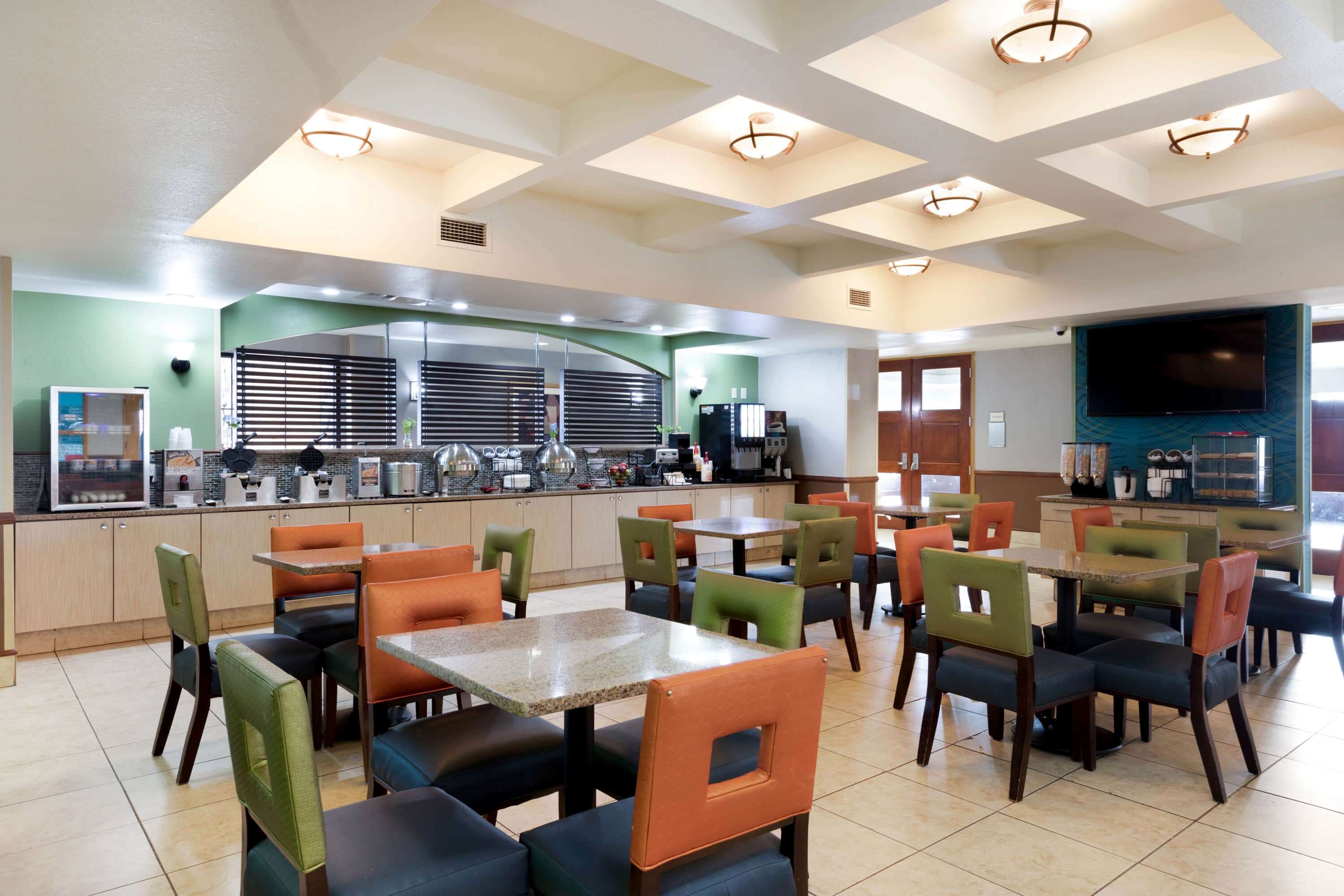La Quinta Inn & Suites by Wyndham Olathe