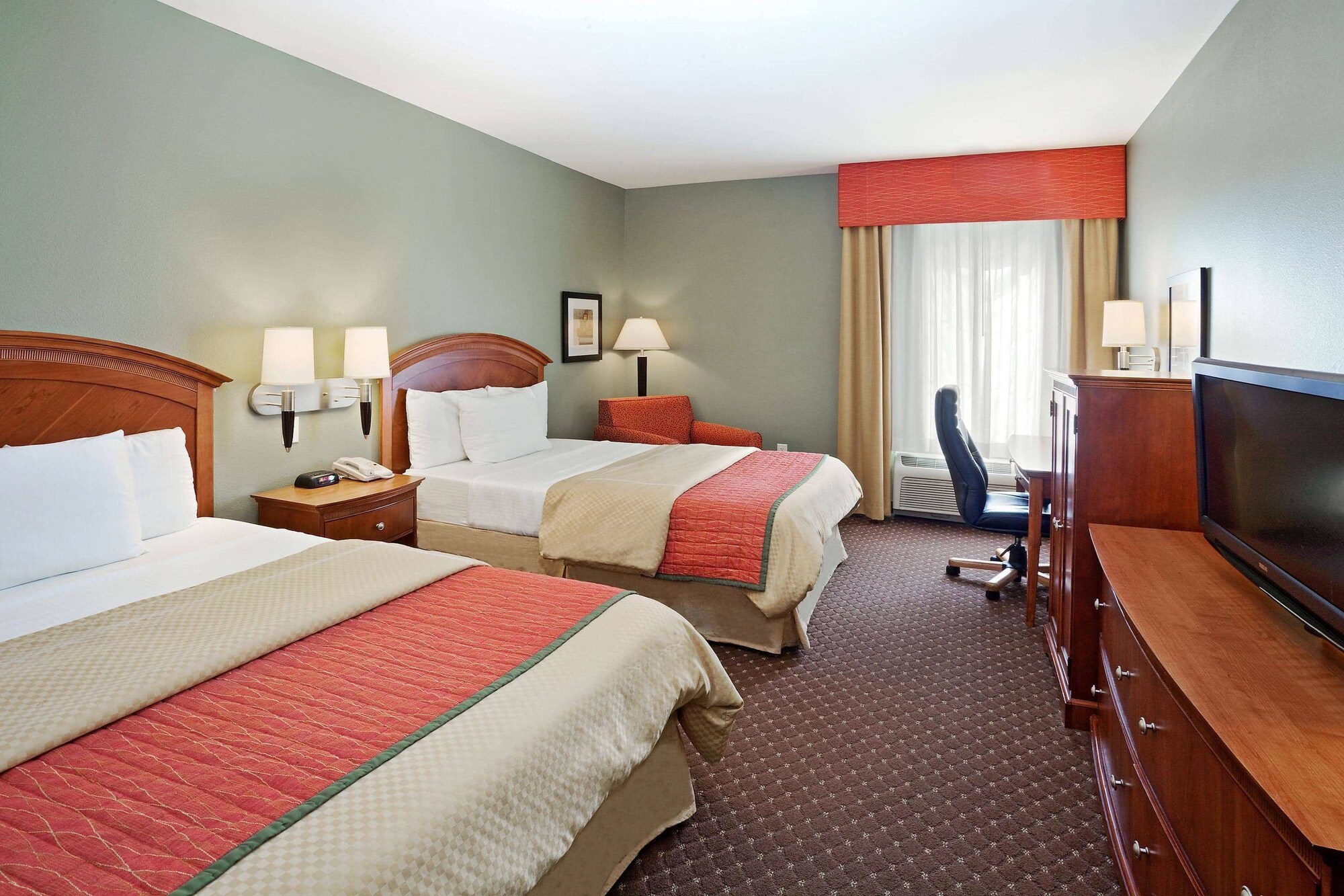 La Quinta Inn & Suites by Wyndham Olathe
