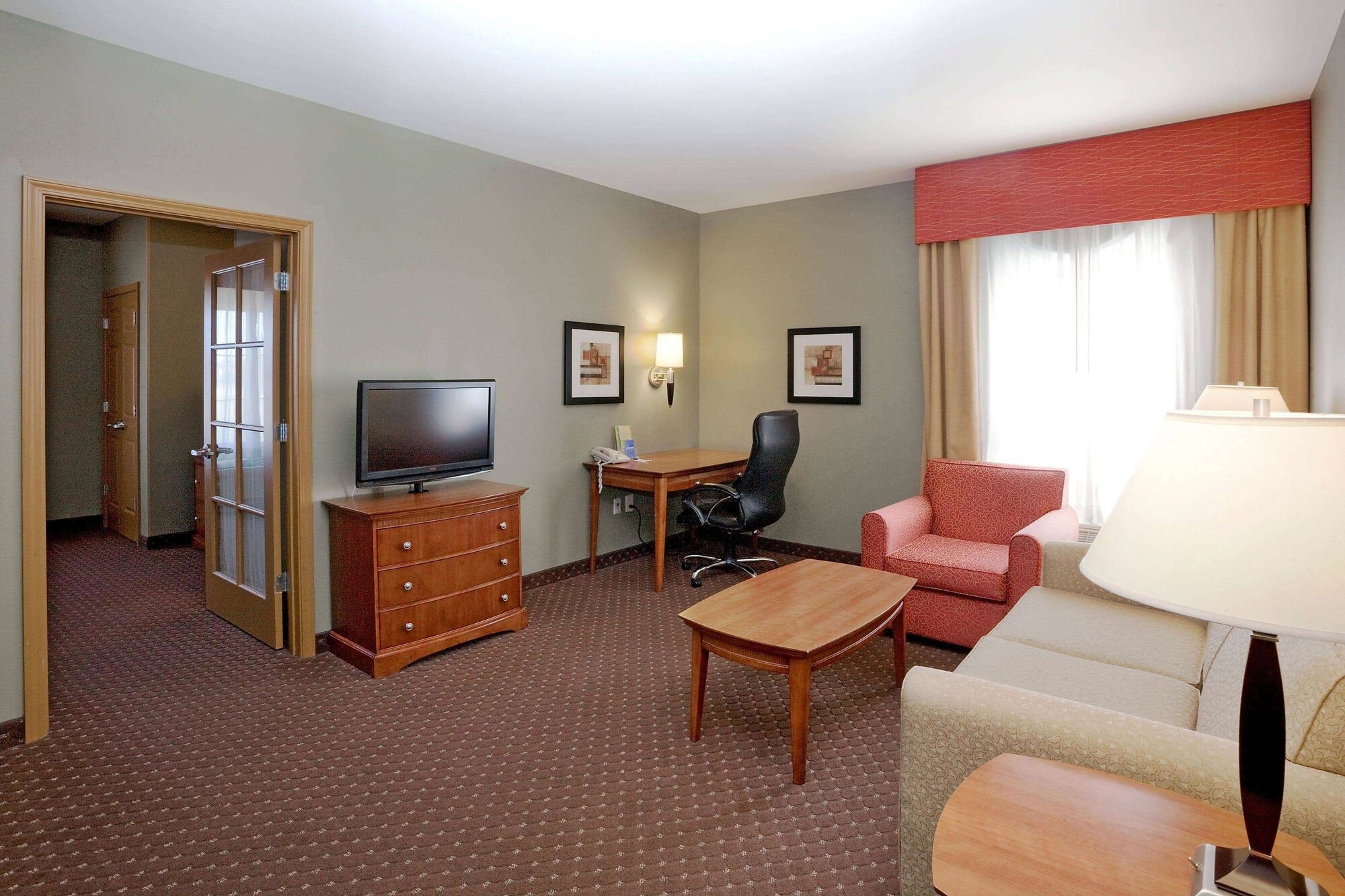 La Quinta Inn & Suites by Wyndham Olathe