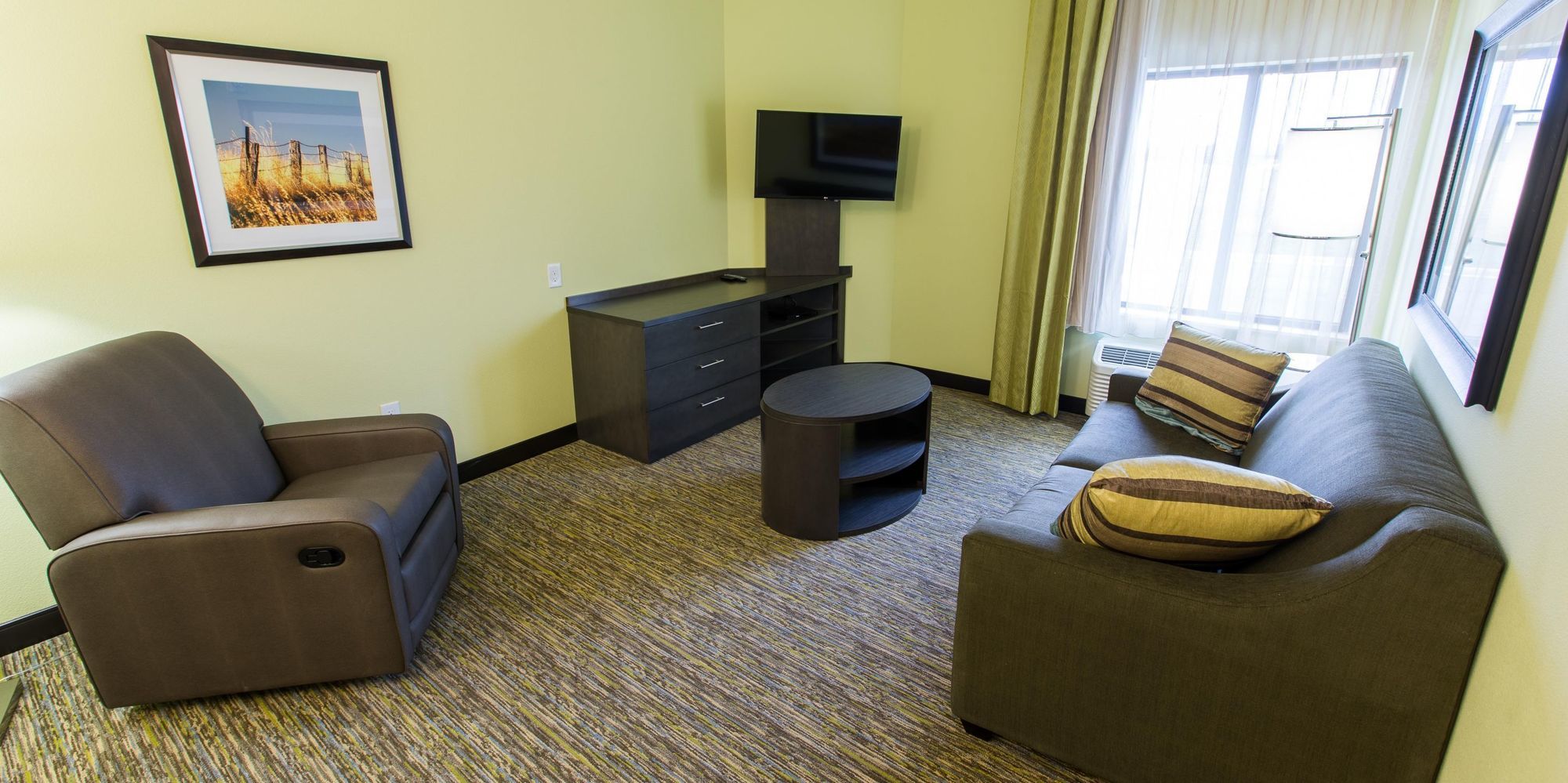 MainStay Suites Kansas City Overland Park