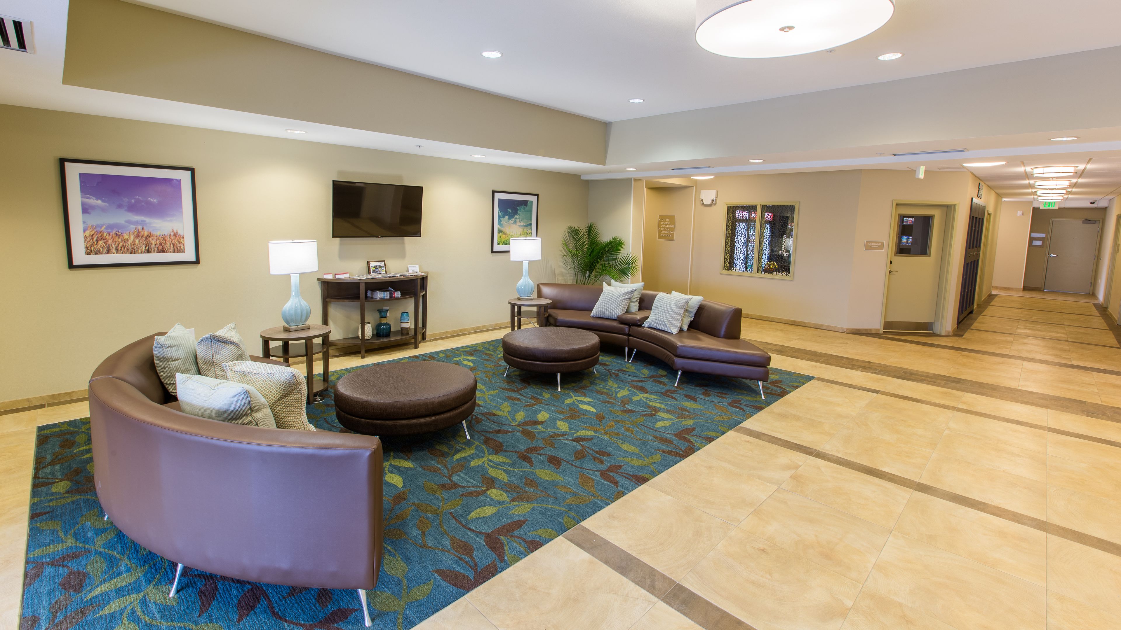 Candlewood Suites Overland Park - W 135th St.