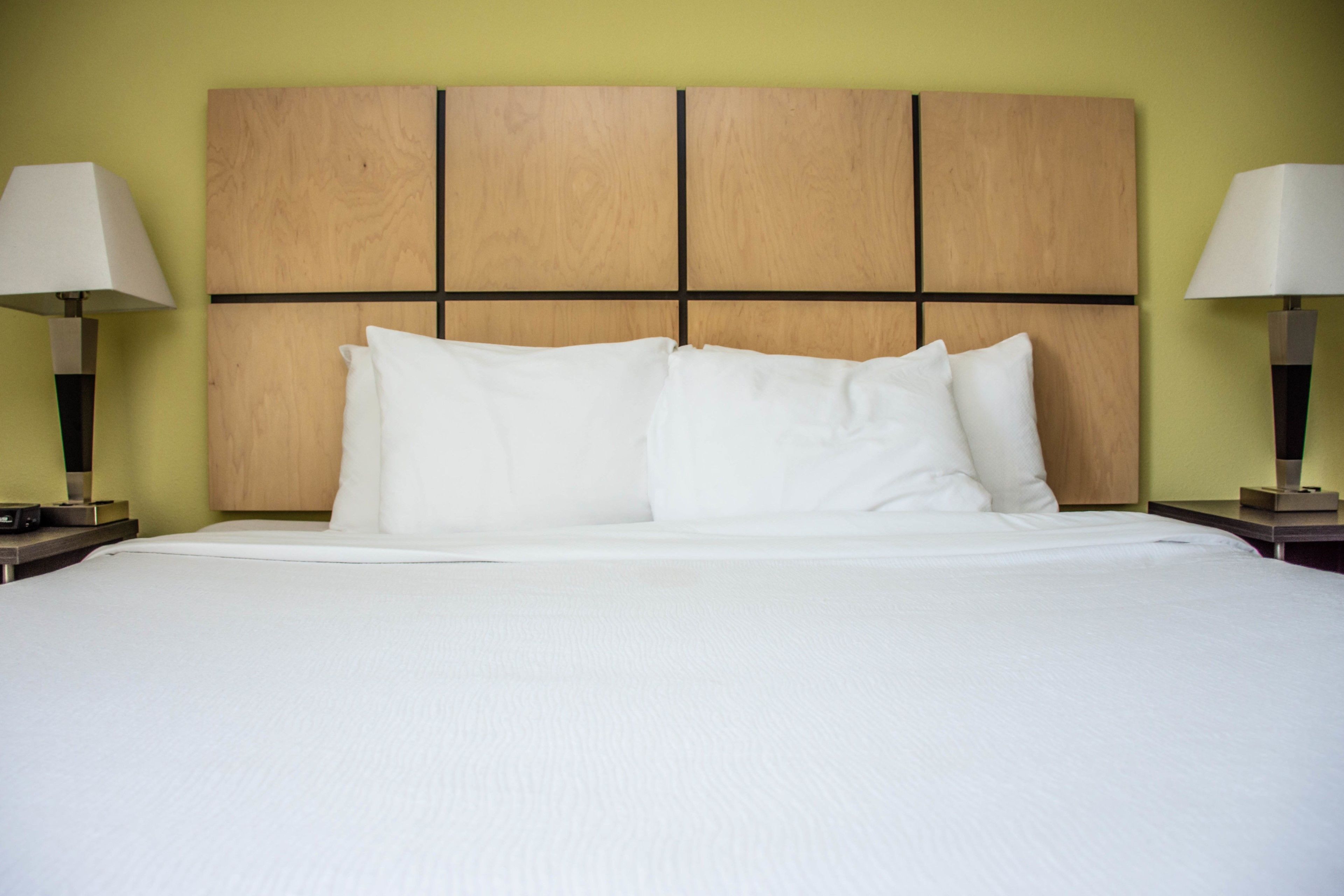 Candlewood Suites Overland Park - W 135th St.