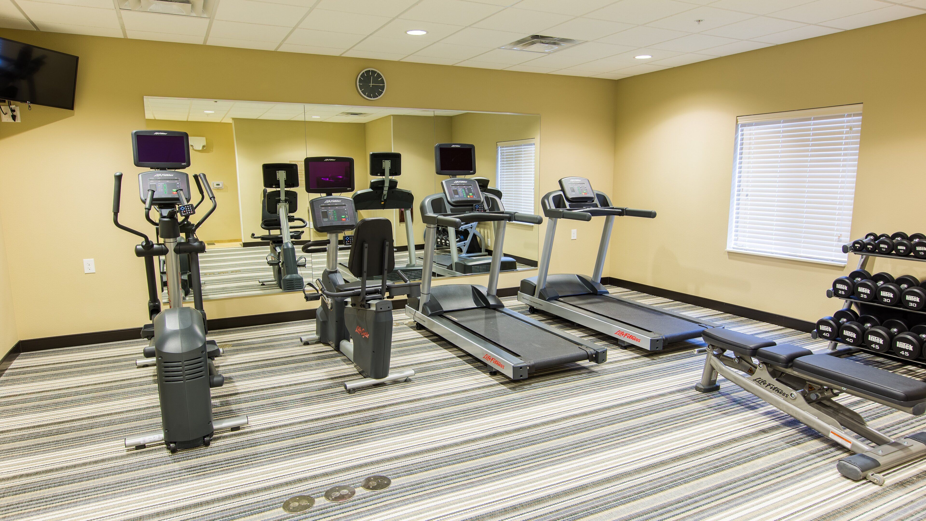 Candlewood Suites Overland Park - W 135th St.