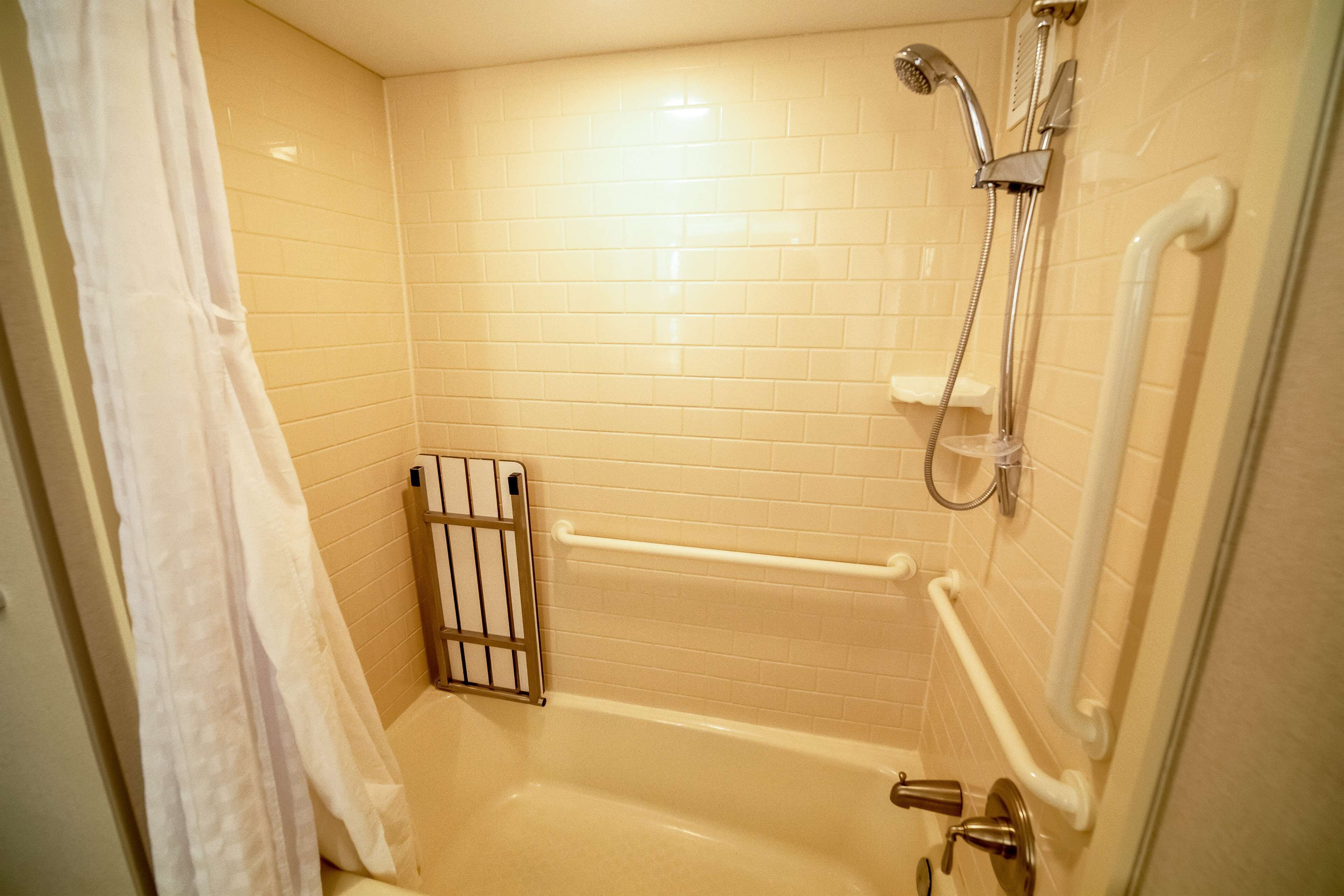 Embassy Suites Kansas City Overland Park