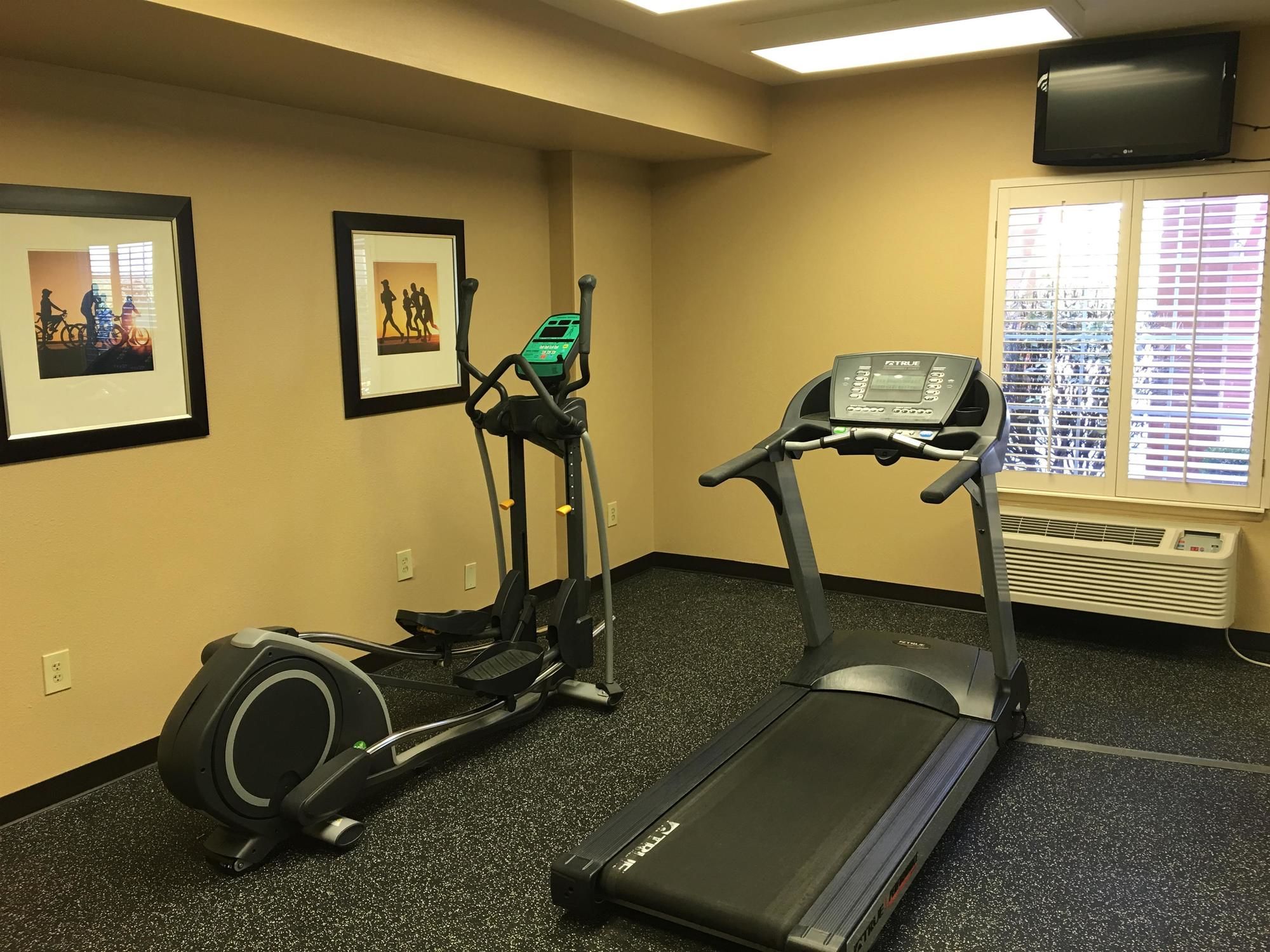 Extended Stay America Kansas City Overland Park Metcalf Ave.