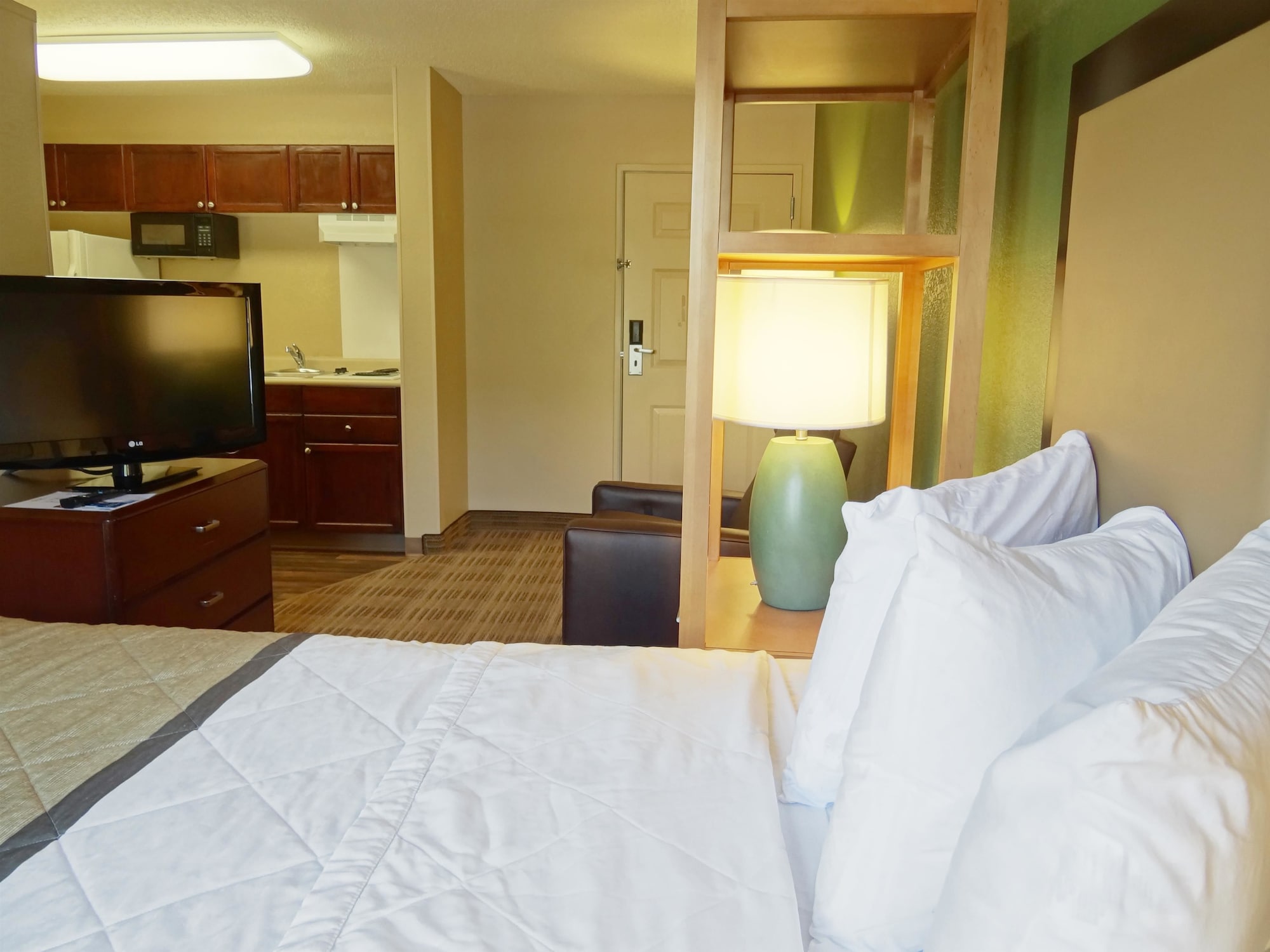 Extended Stay America Kansas City Overland Park Metcalf Ave.