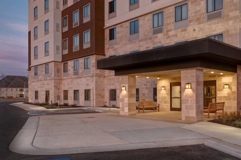 Staybridge Suites Overland Park-Kansas City Area