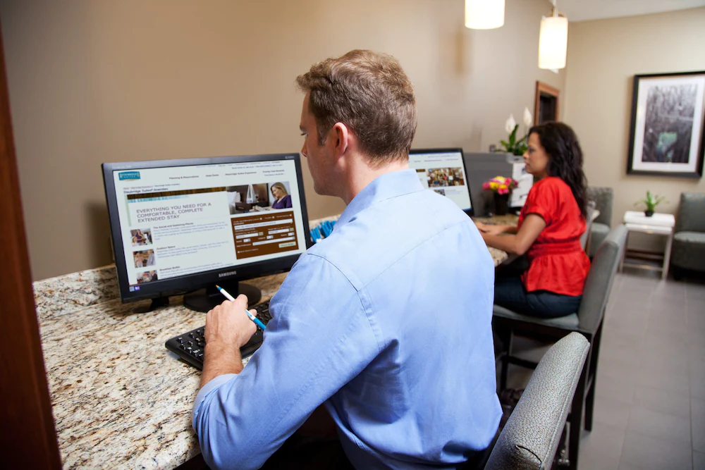 Staybridge Suites Overland Park-Kansas City Area
