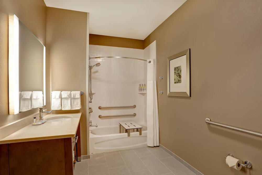 Staybridge Suites Overland Park-Kansas City Area