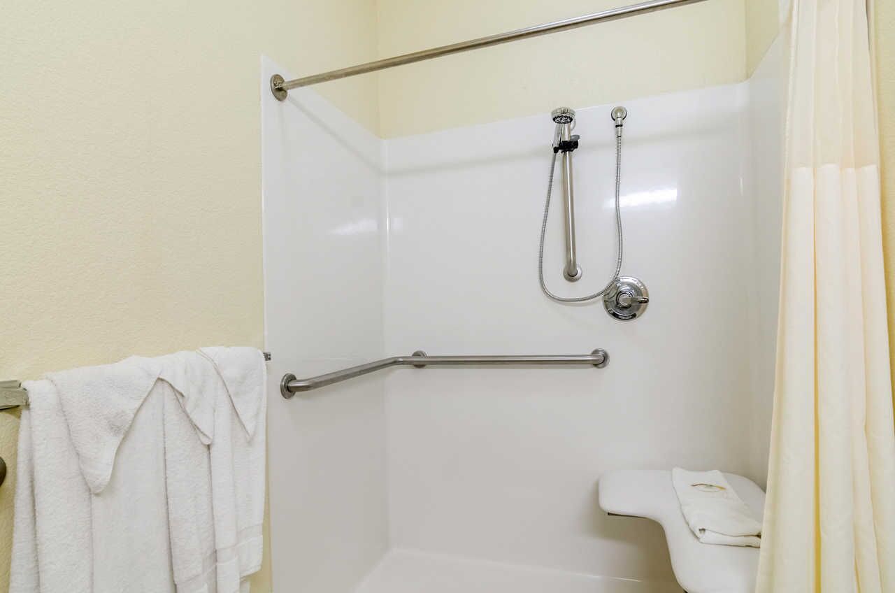 Holiday Inn Express Wichita North Park City