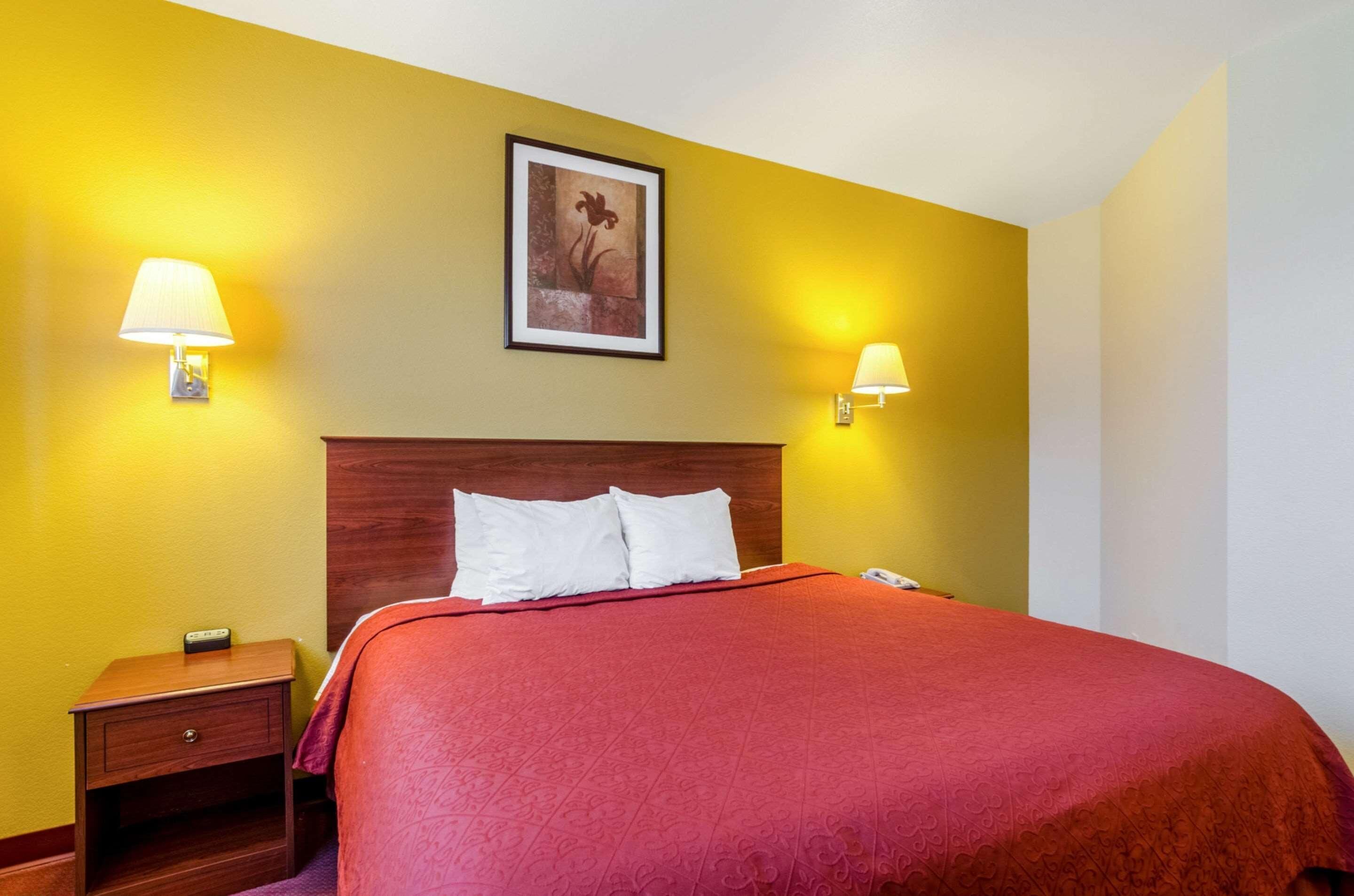 Holiday Inn Express Wichita North Park City