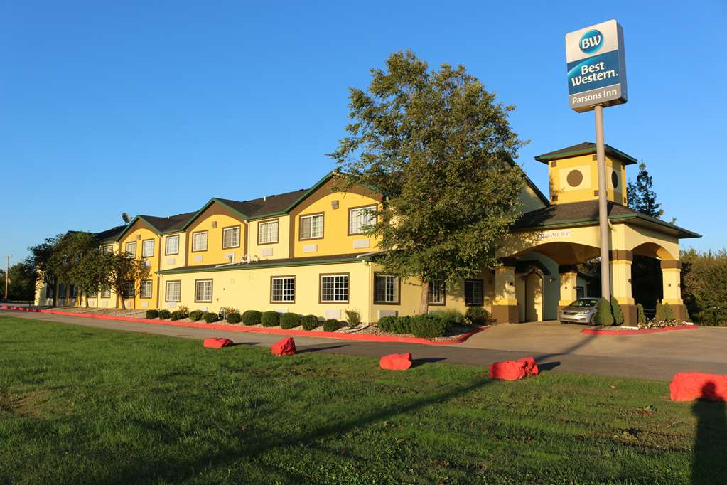 Best Western Parsons Inn