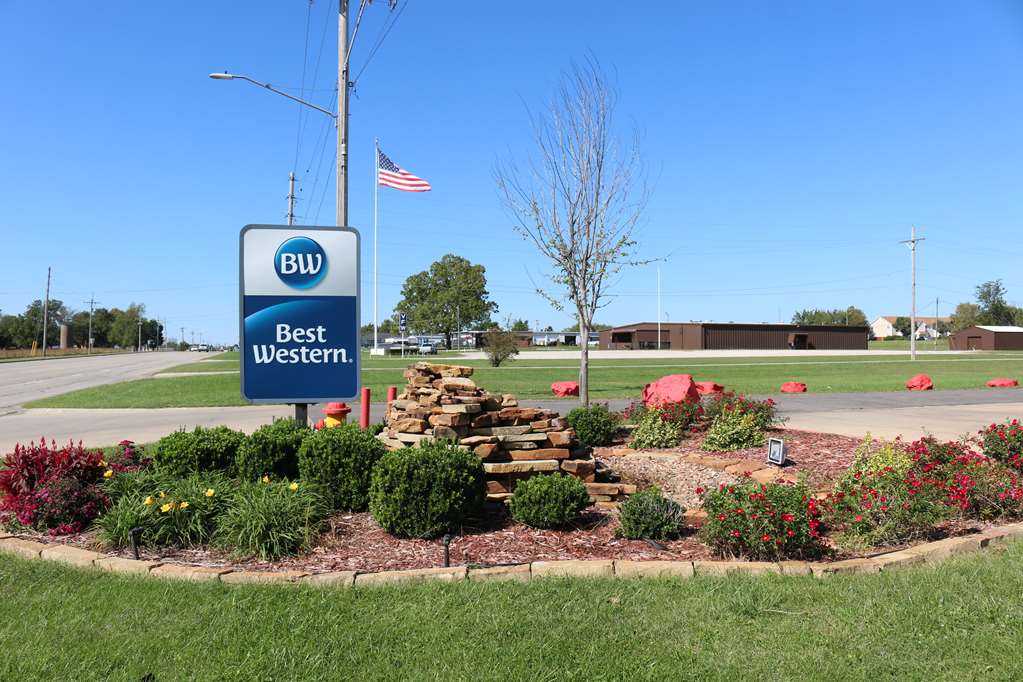 Best Western Parsons Inn