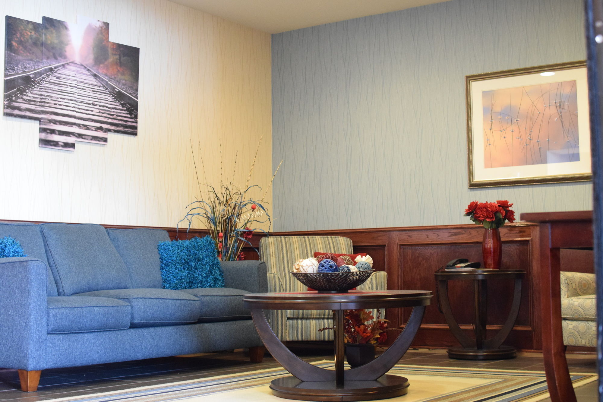 Holiday Inn Express Hotel & Suites Pratt