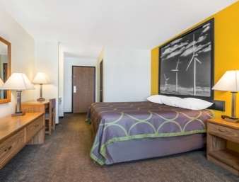 OYO Hotel Pratt KS Route 400