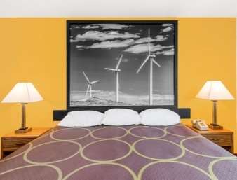 OYO Hotel Pratt KS Route 400